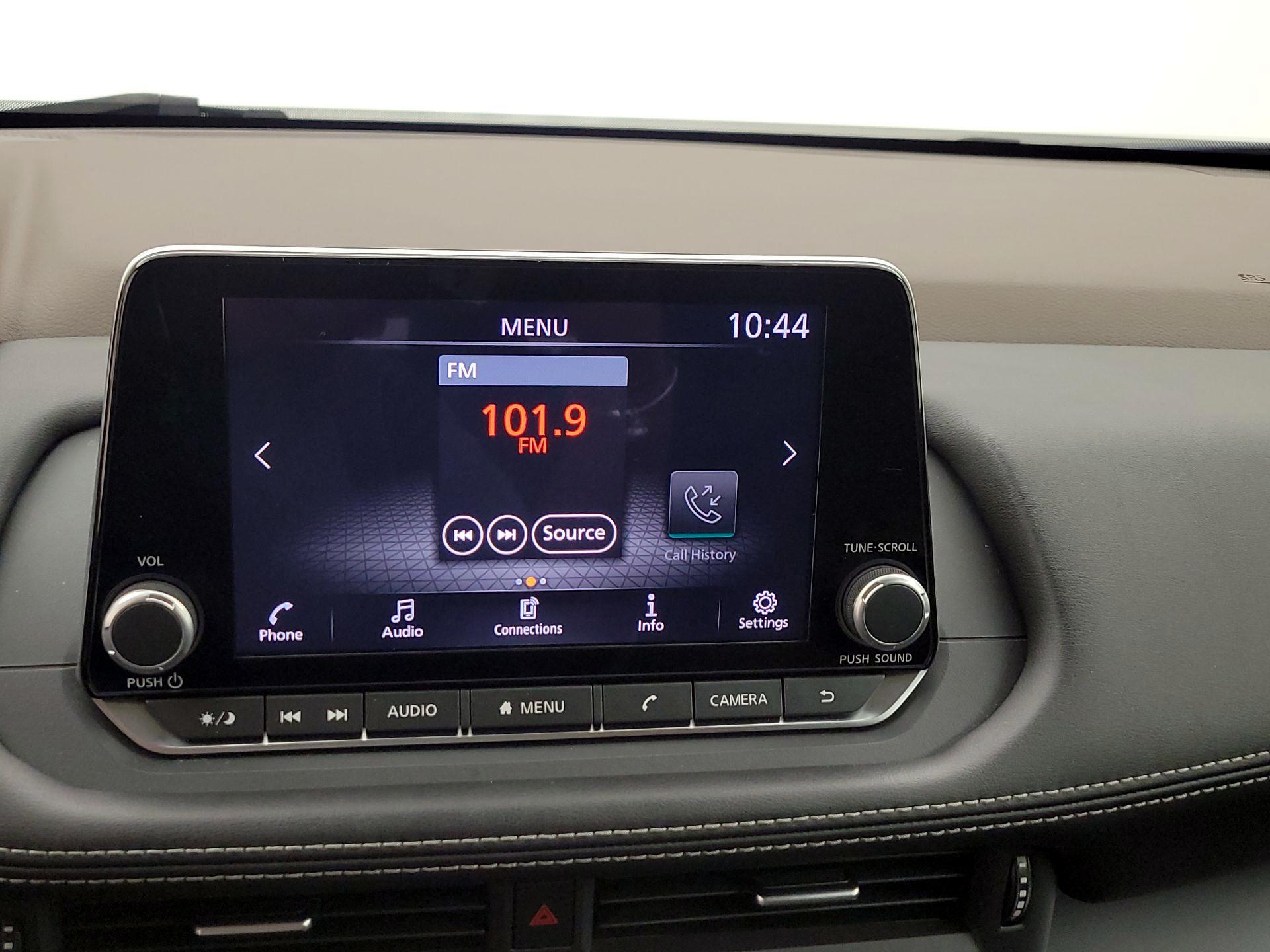 Thumbnail: 2023 Nissan Rogue - 15