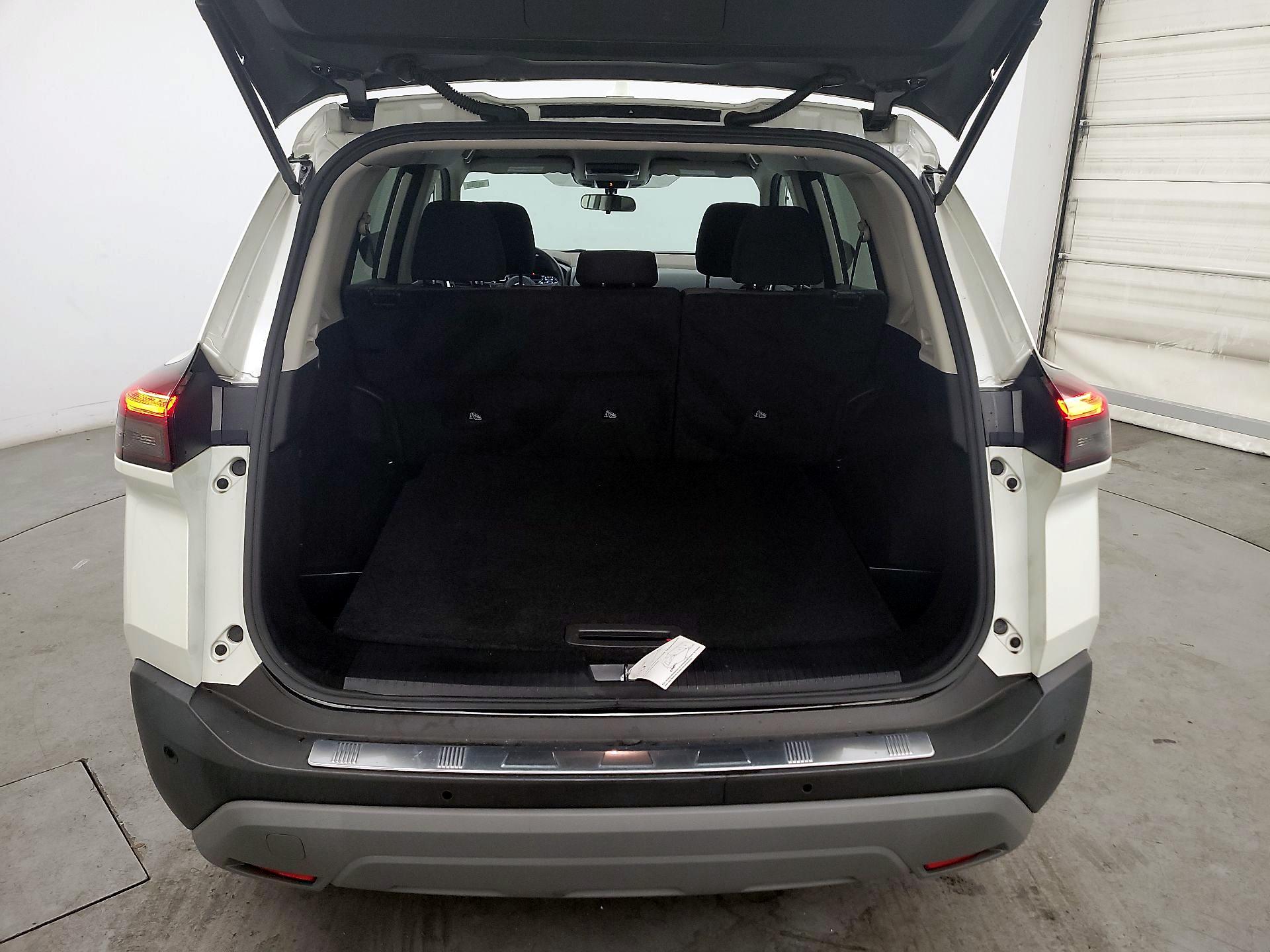 Thumbnail: 2023 Nissan Rogue - 19