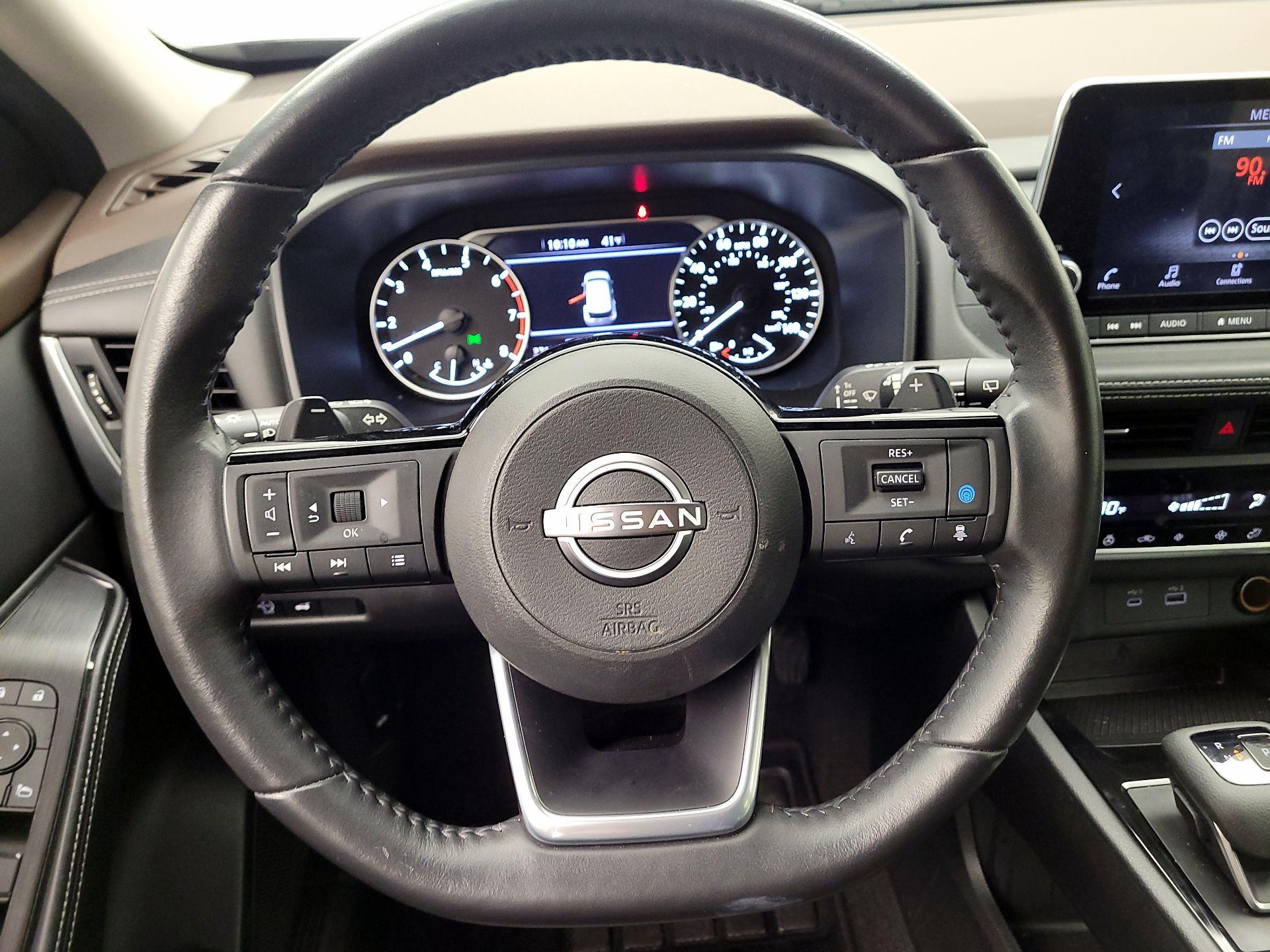 Thumbnail: 2023 Nissan Rogue - 10