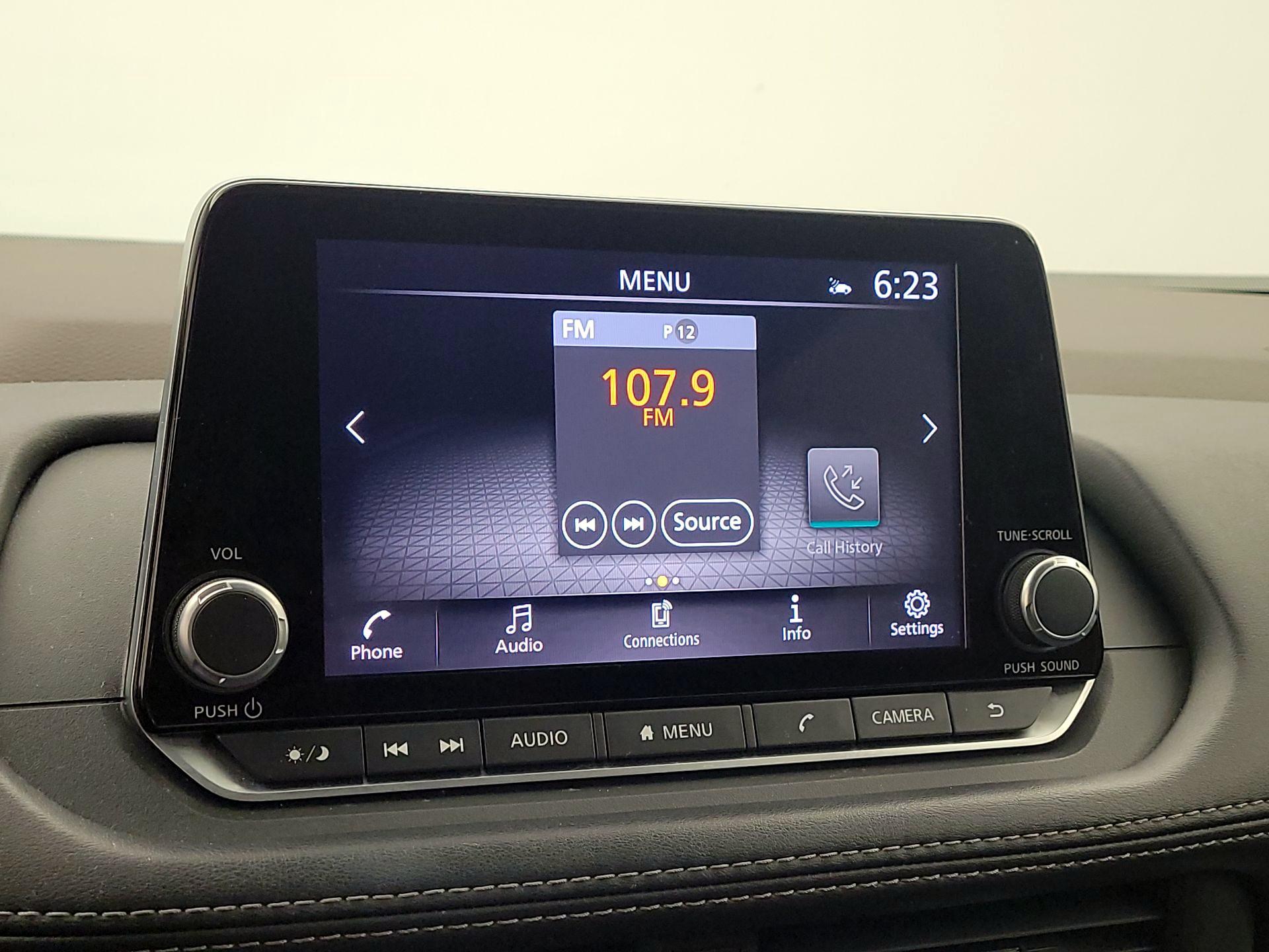 Thumbnail: 2023 Nissan Rogue - 15