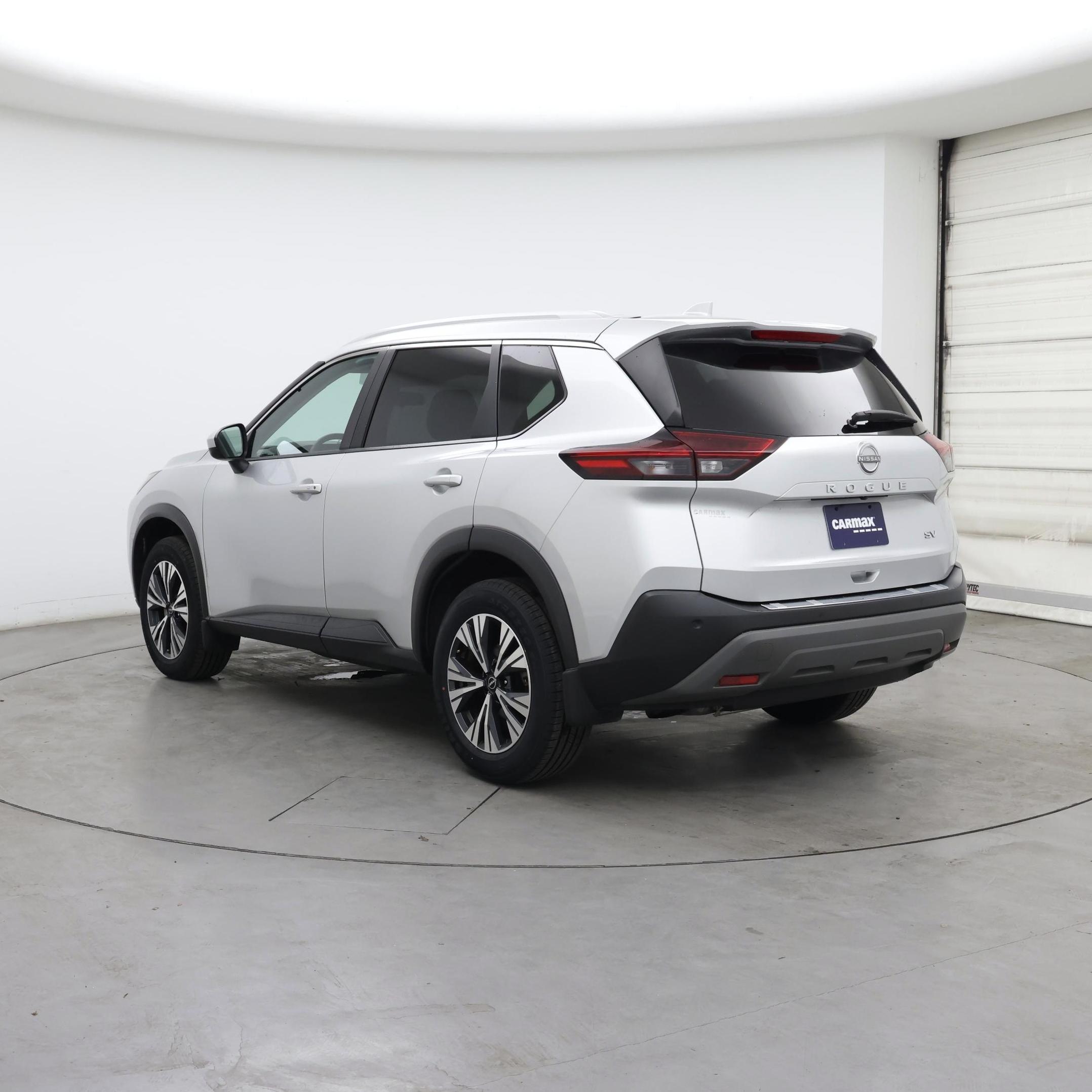 Thumbnail: 2023 Nissan Rogue - 2