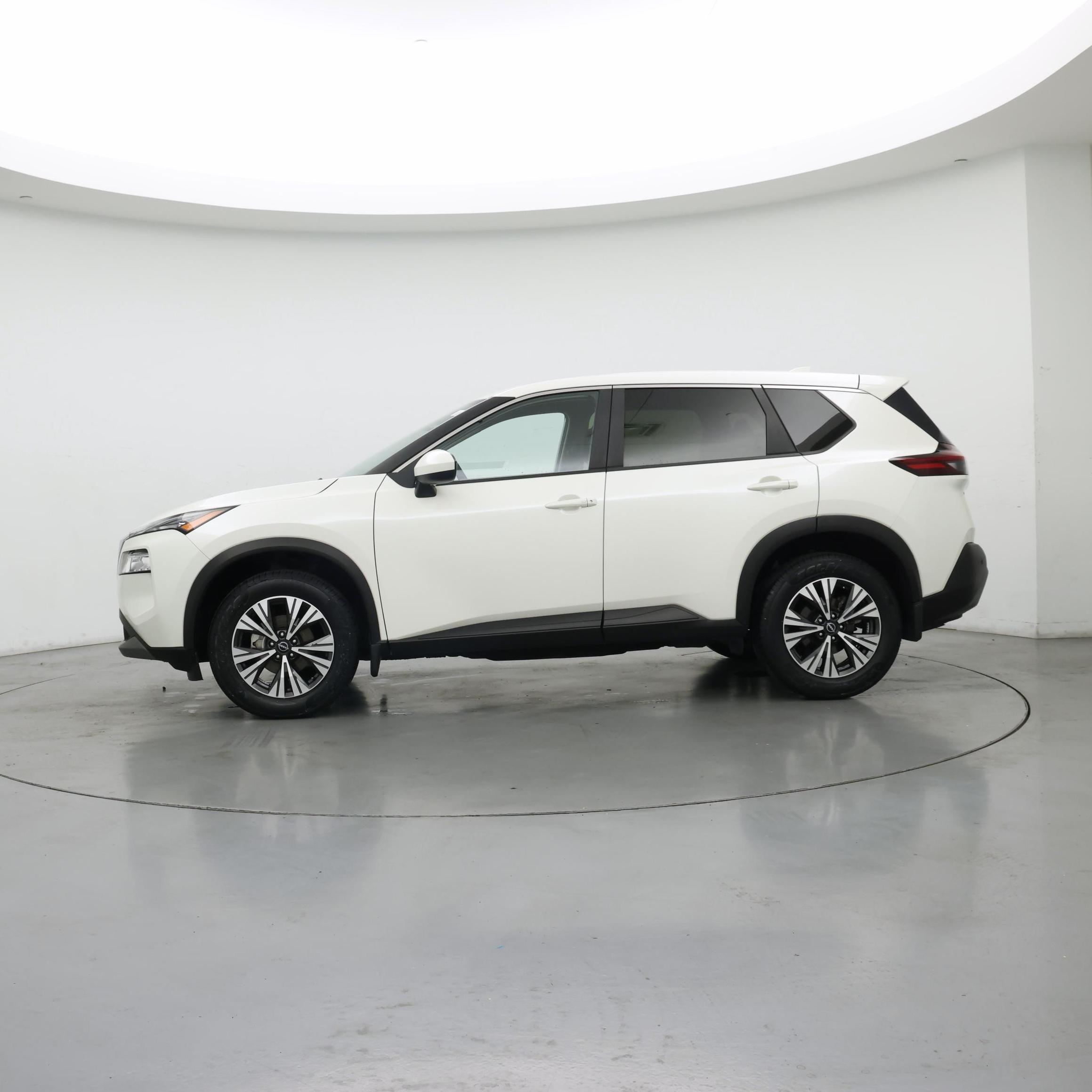 Thumbnail: 2023 Nissan Rogue - 3