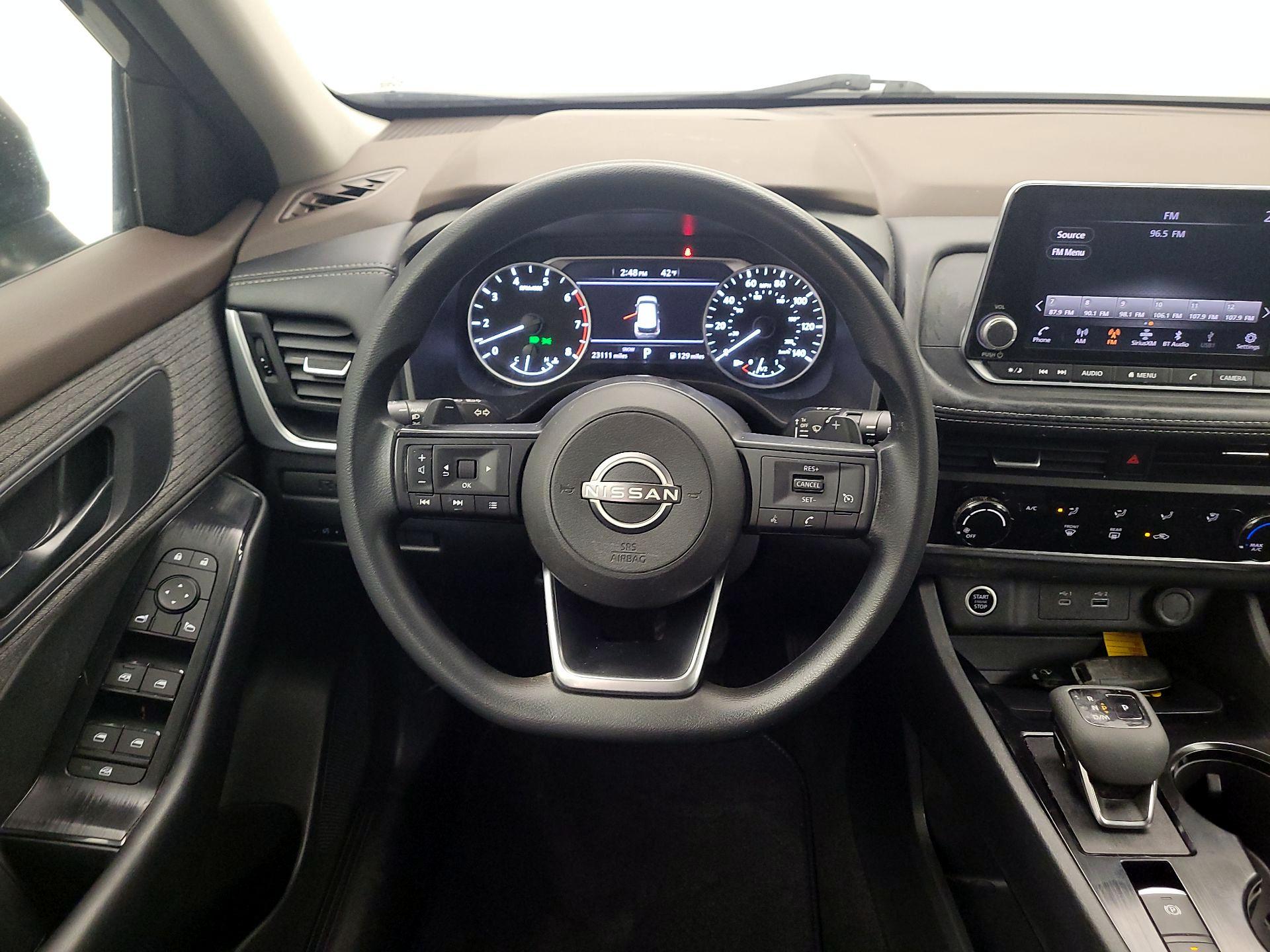 Thumbnail: 2023 Nissan Rogue - 10