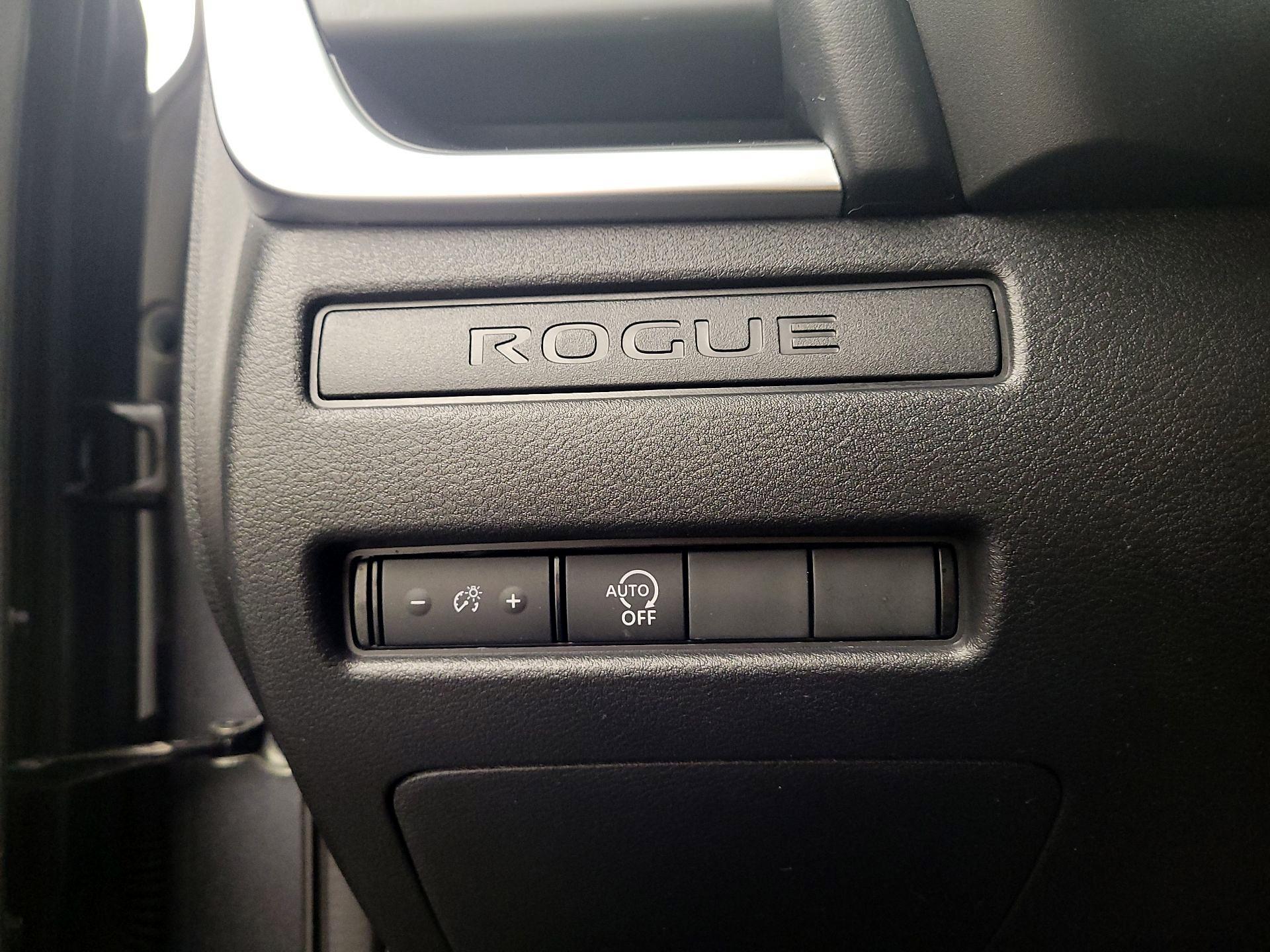 Thumbnail: 2023 Nissan Rogue - 13