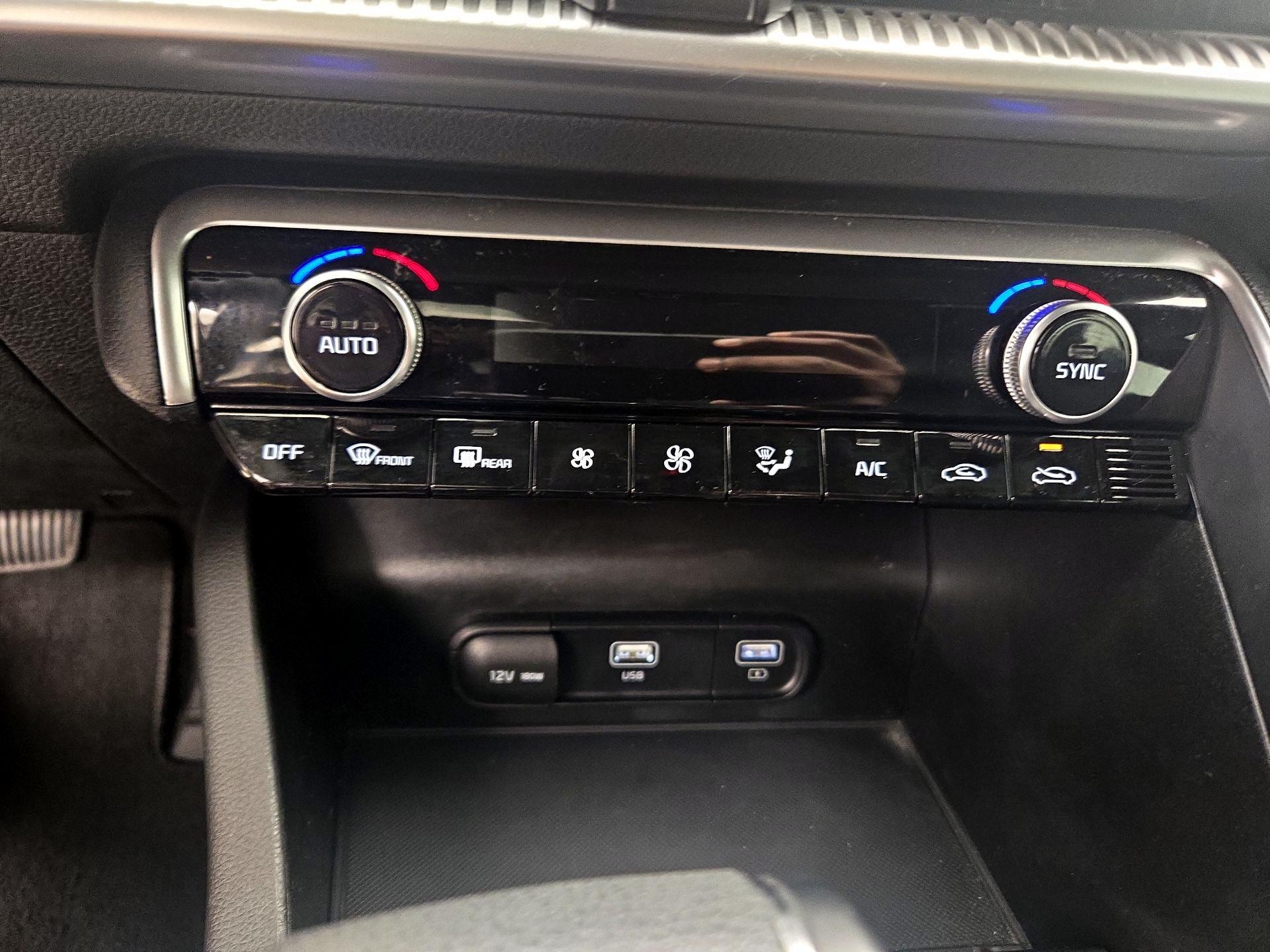 Thumbnail: 2023 Kia K5 - 17