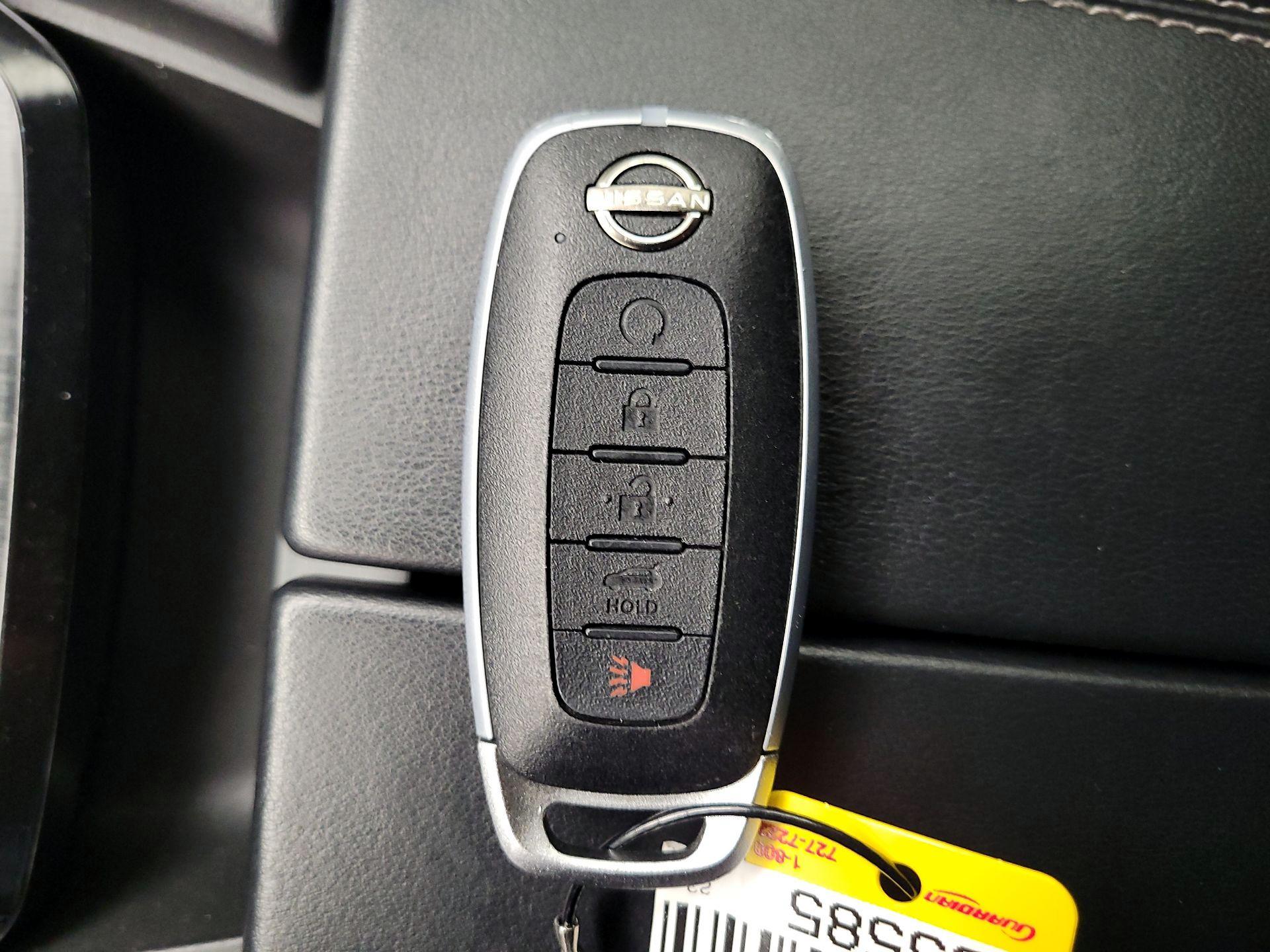 Thumbnail: 2023 Nissan Rogue - 18