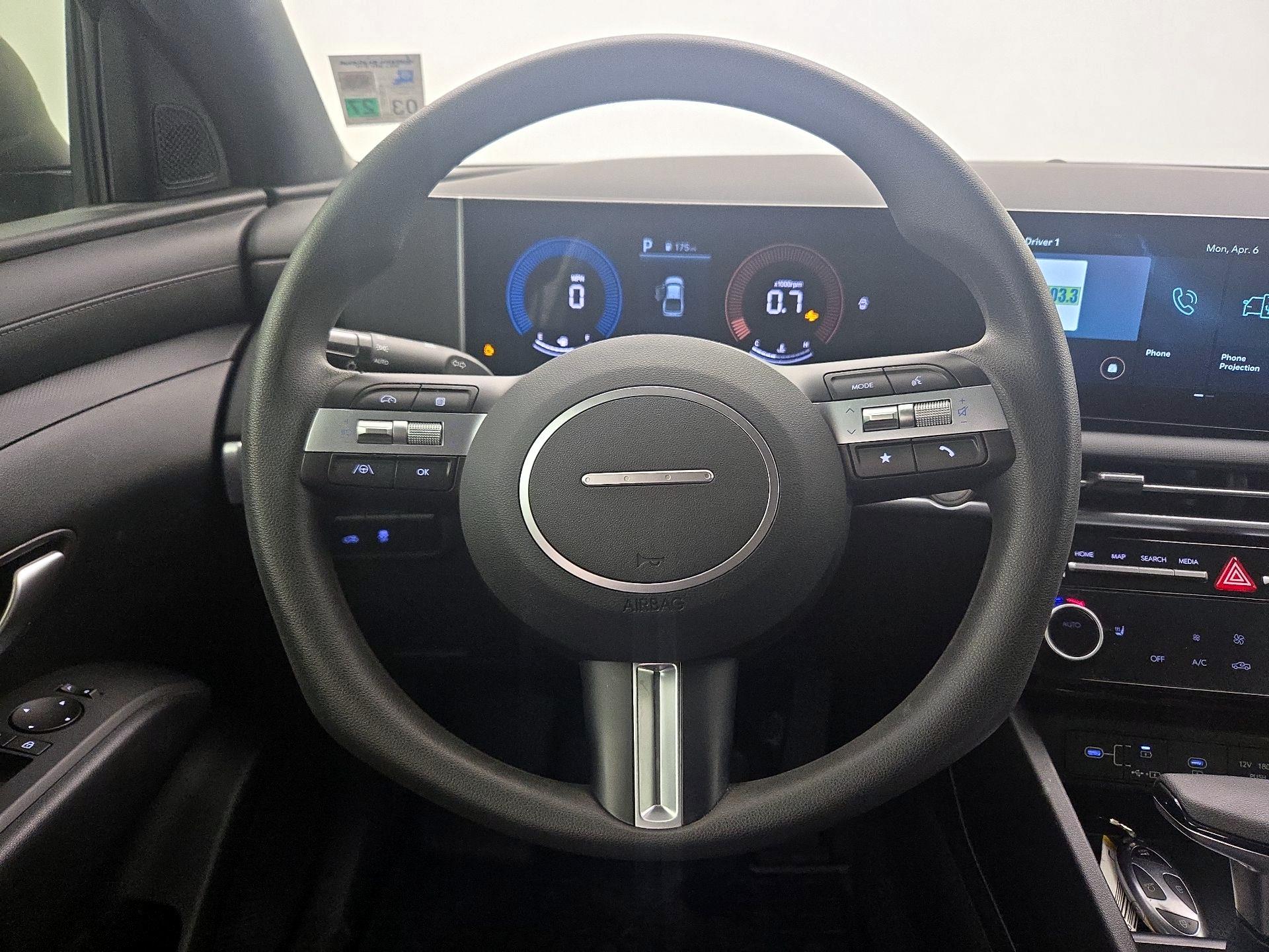 Thumbnail: 2025 Hyundai Santa Cruz - 10