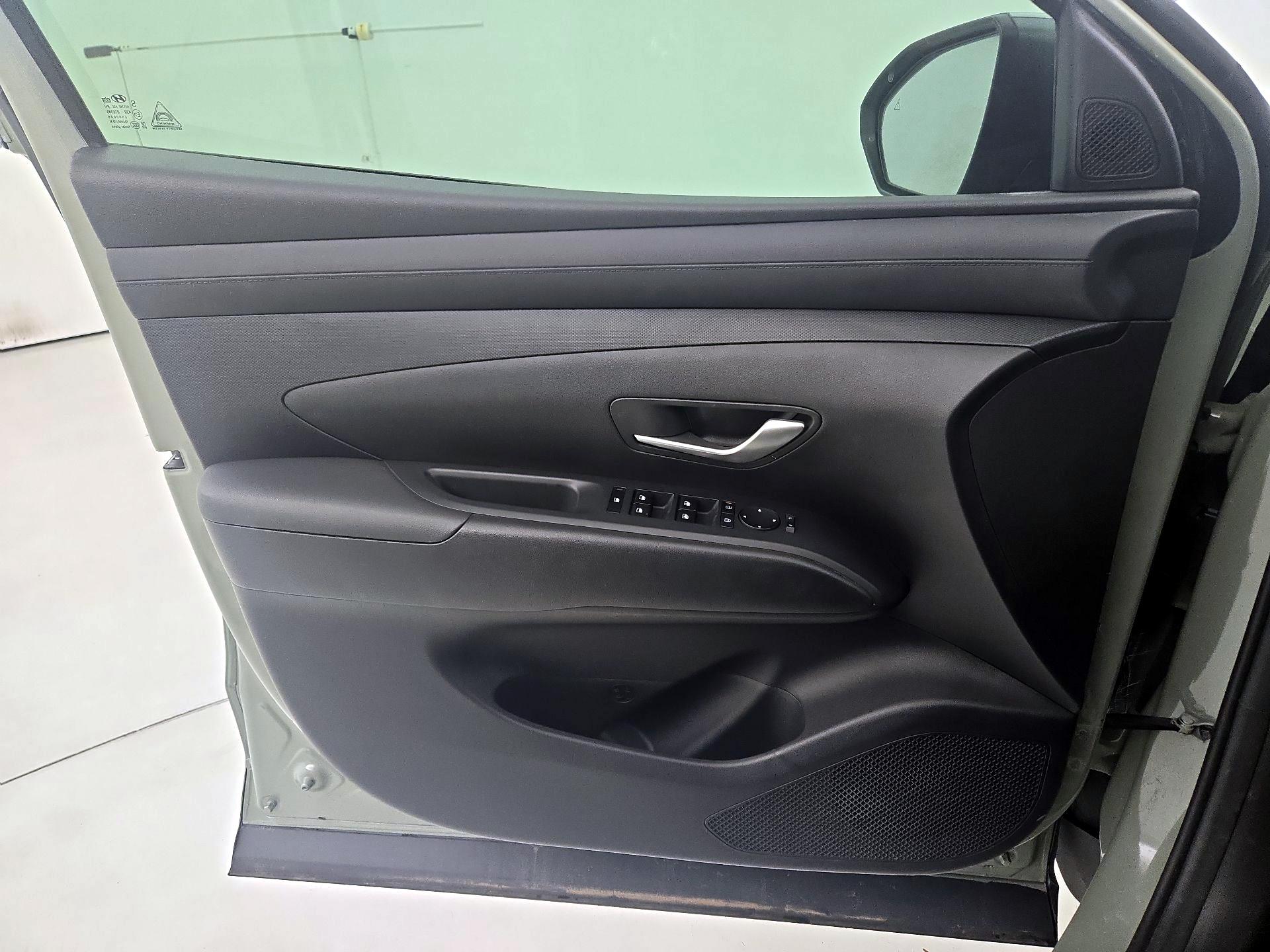 Thumbnail: 2025 Hyundai Santa Cruz - 12