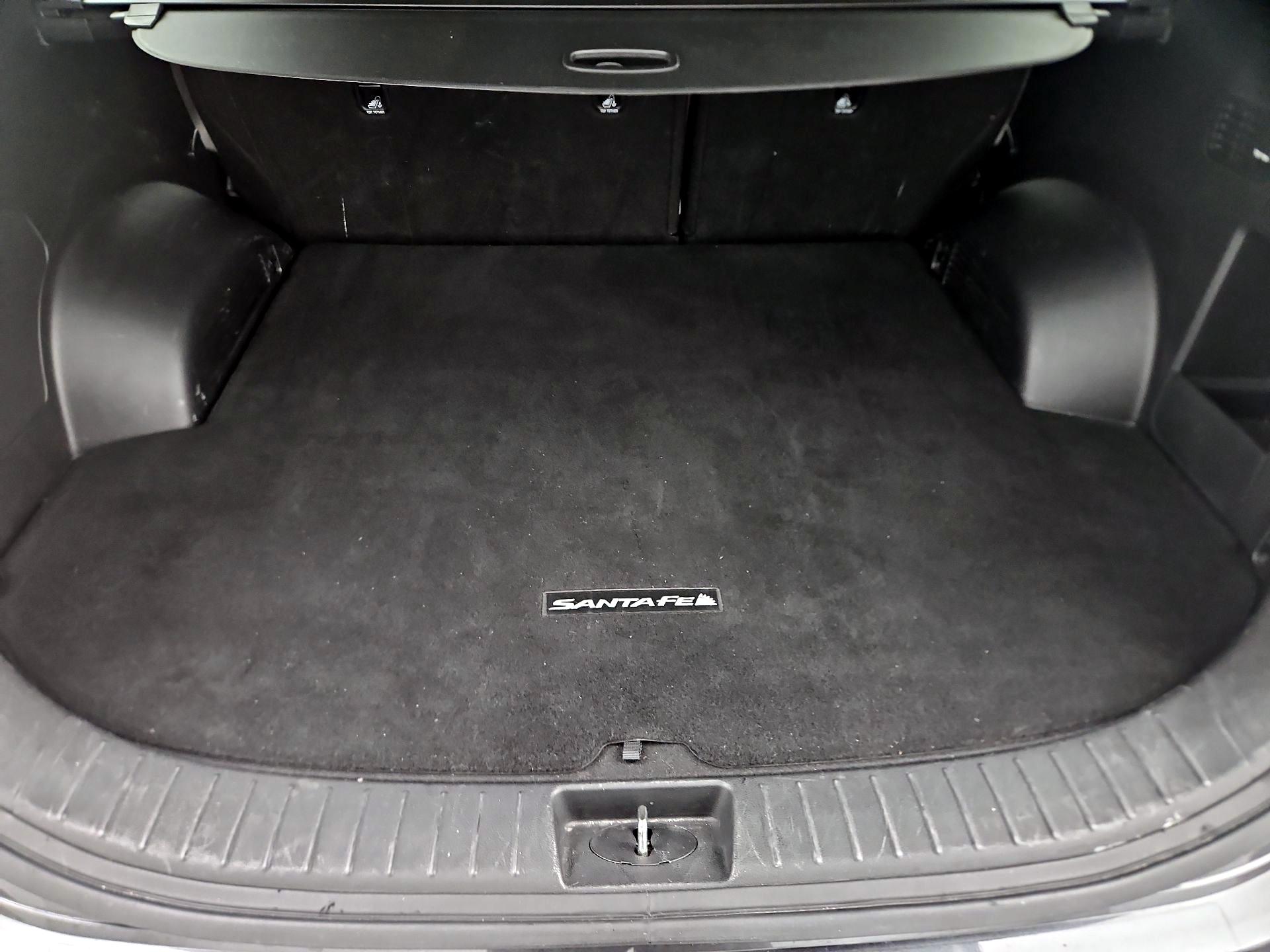 Thumbnail: 2023 Hyundai Santa Fe - 20