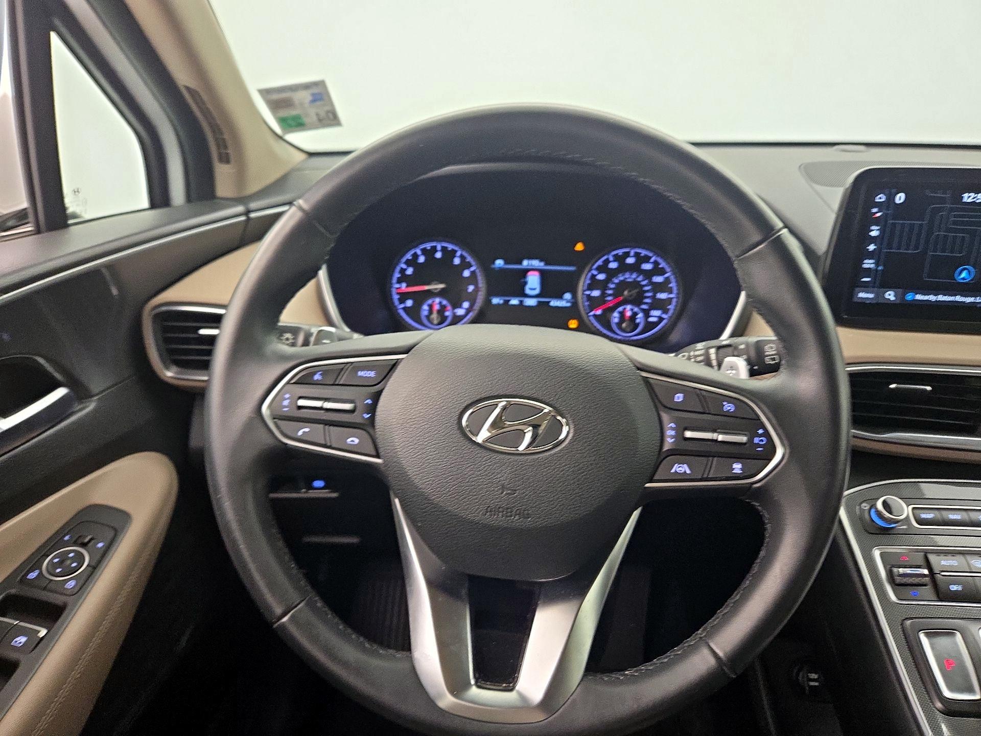 Thumbnail: 2023 Hyundai Santa Fe - 10