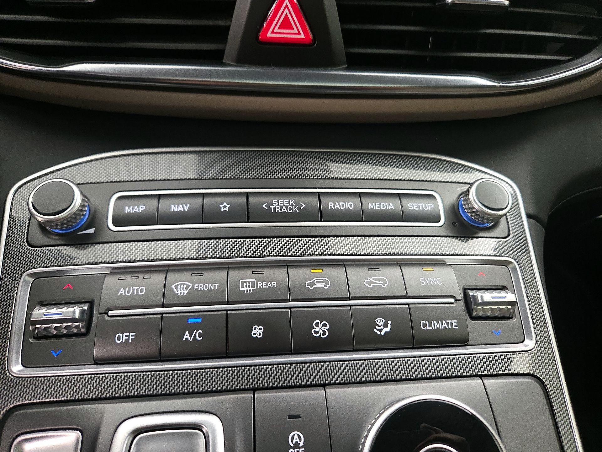 Thumbnail: 2023 Hyundai Santa Fe - 16