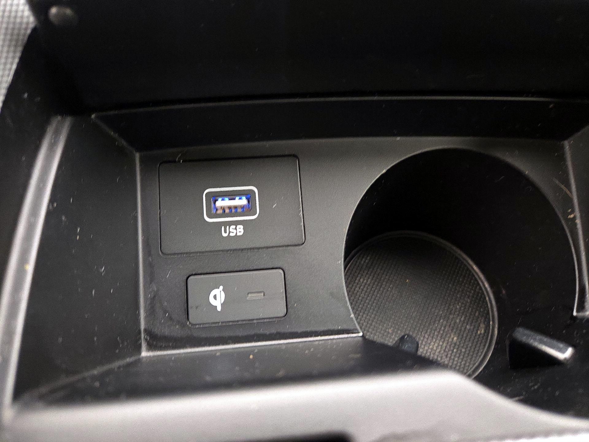 Thumbnail: 2023 Hyundai Santa Fe - 18