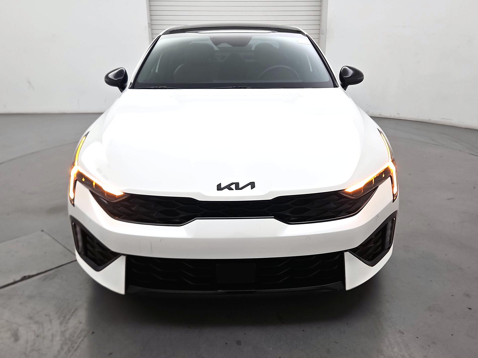 Thumbnail: 2025 Kia K5 - 2