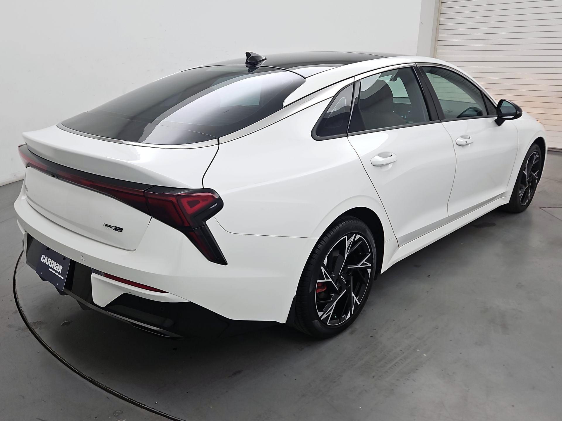 Thumbnail: 2025 Kia K5 - 5