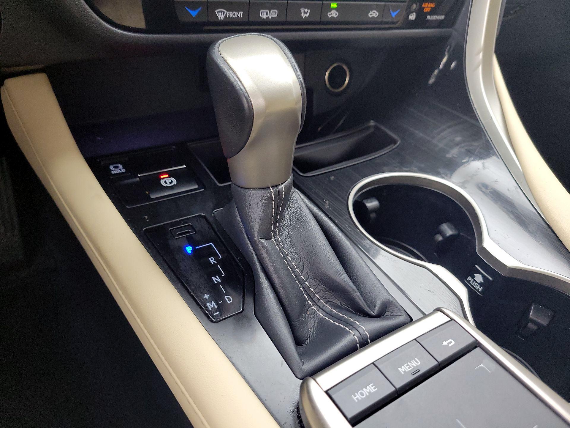 Thumbnail: 2022 Lexus RX - 17