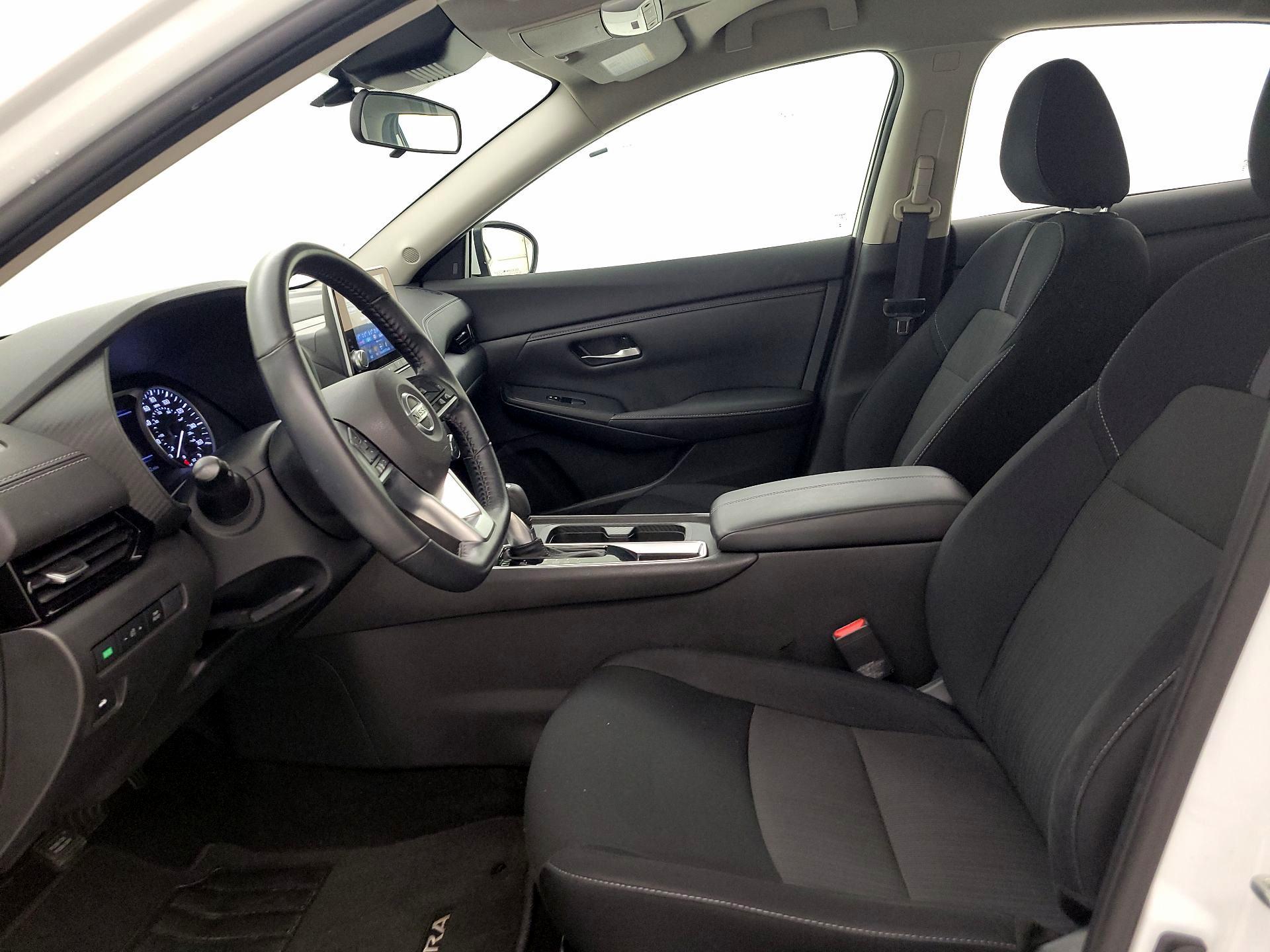 Thumbnail: 2022 Nissan Sentra - 9