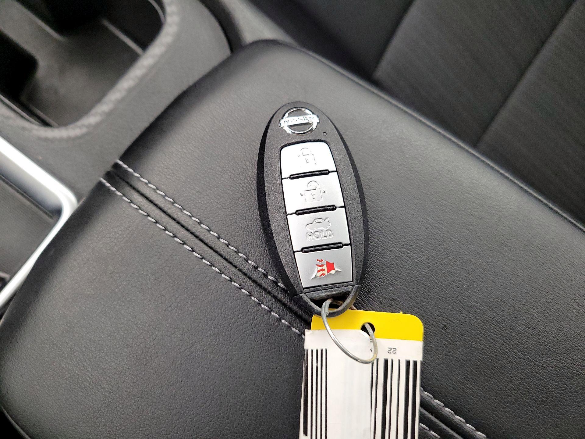 Thumbnail: 2022 Nissan Sentra - 20