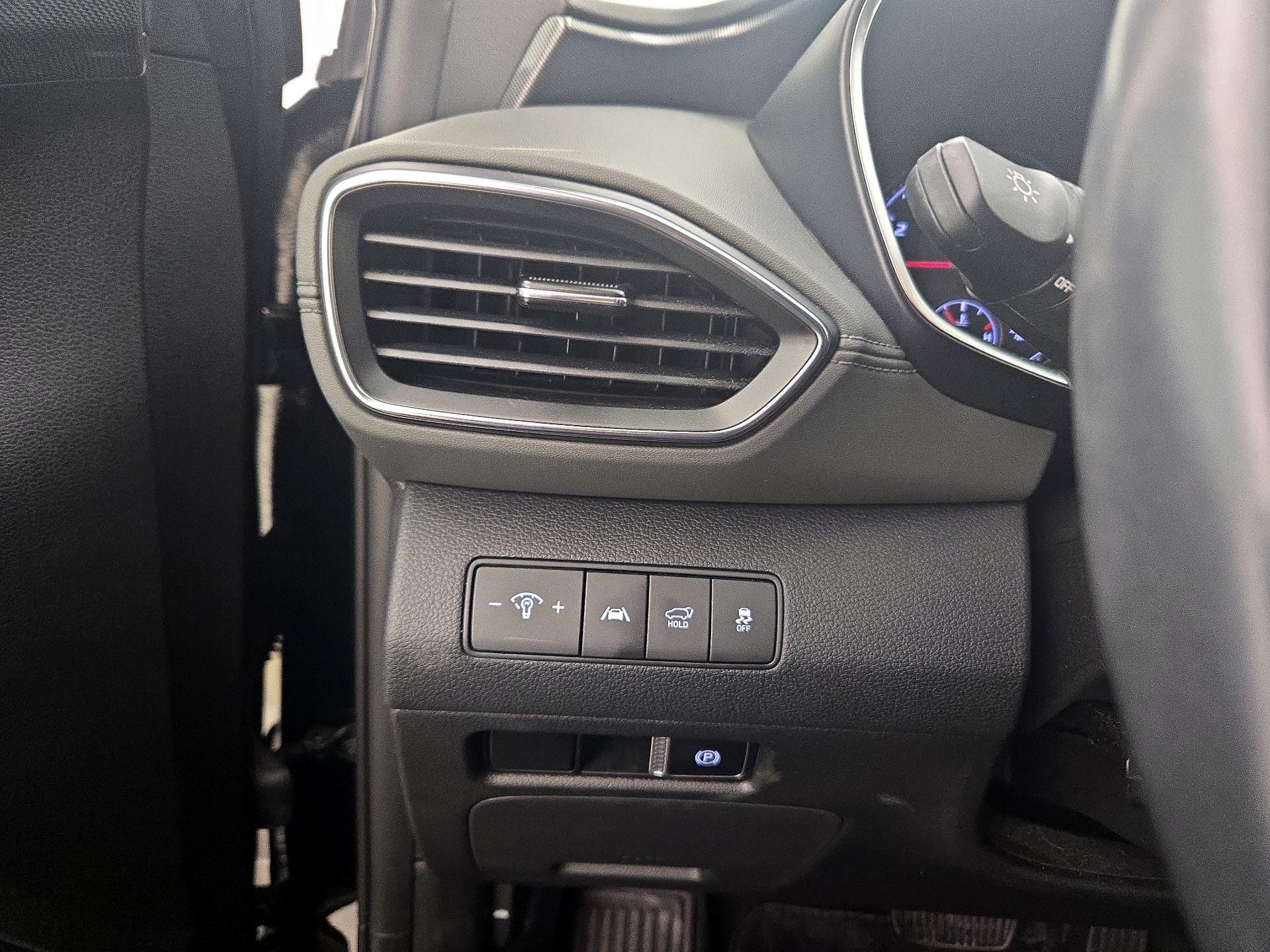 Thumbnail: 2023 Hyundai Santa Fe - 13