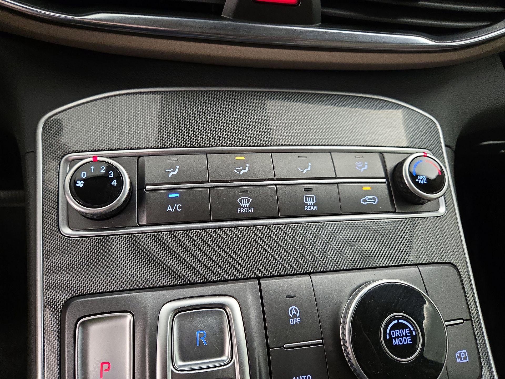 Thumbnail: 2023 Hyundai Santa Fe - 16