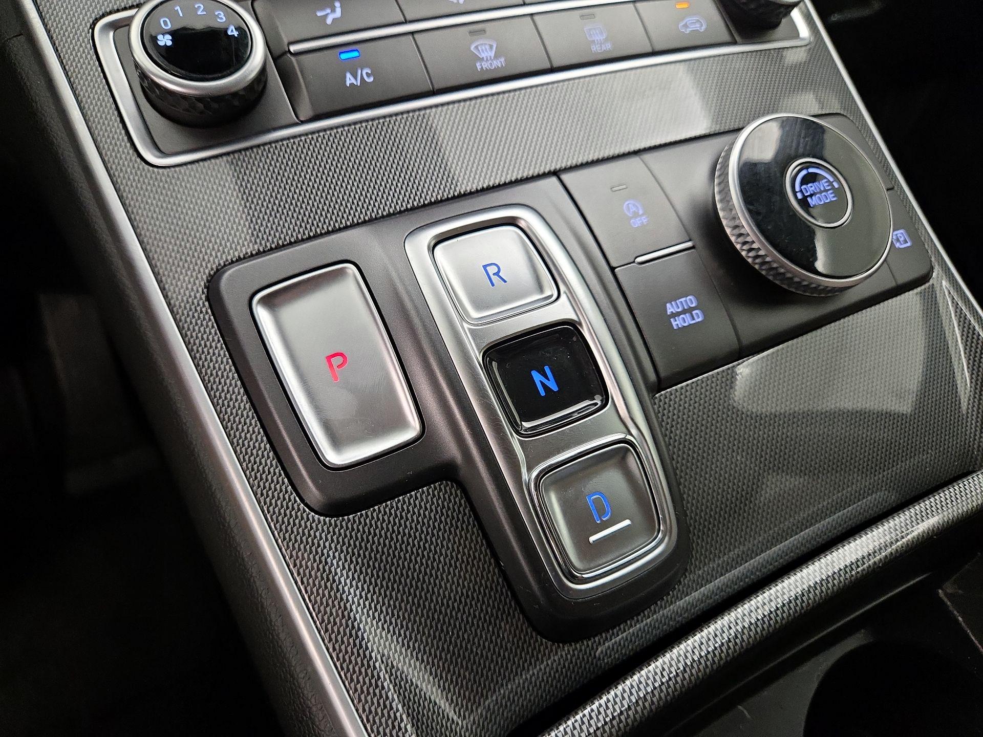 Thumbnail: 2023 Hyundai Santa Fe - 17