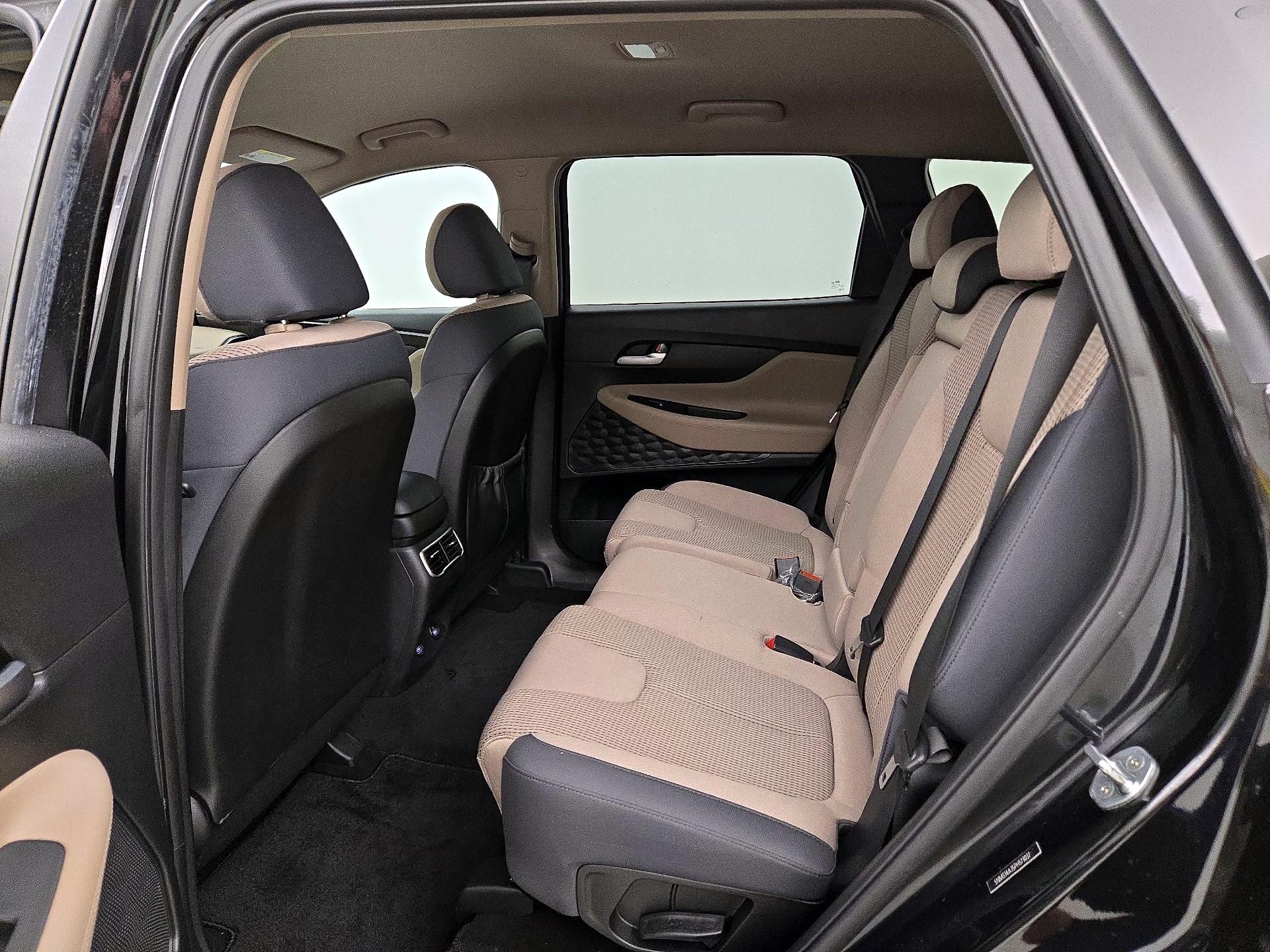 Thumbnail: 2023 Hyundai Santa Fe - 19