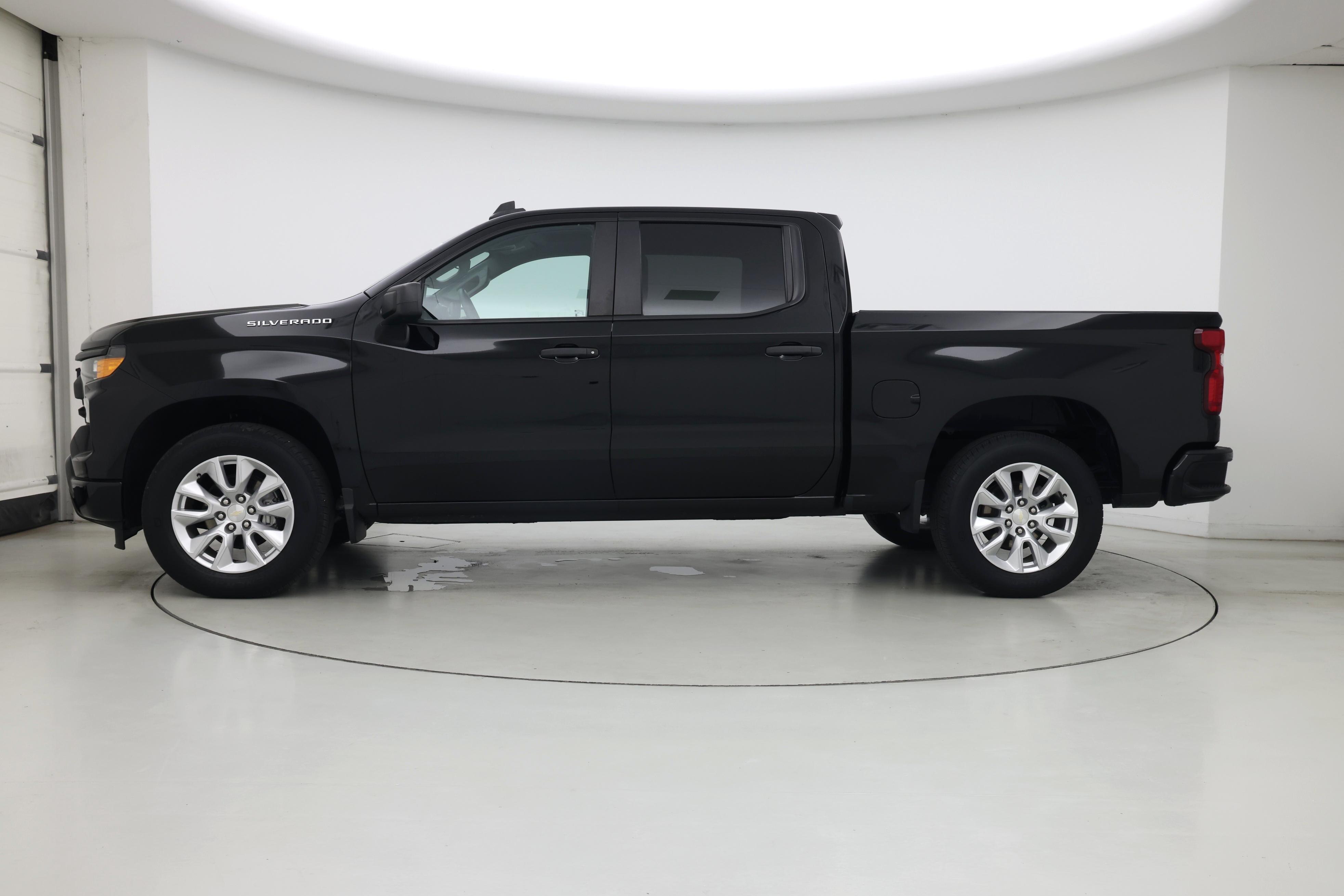 Thumbnail: 2022 Chevrolet Silverado 1500 - 3