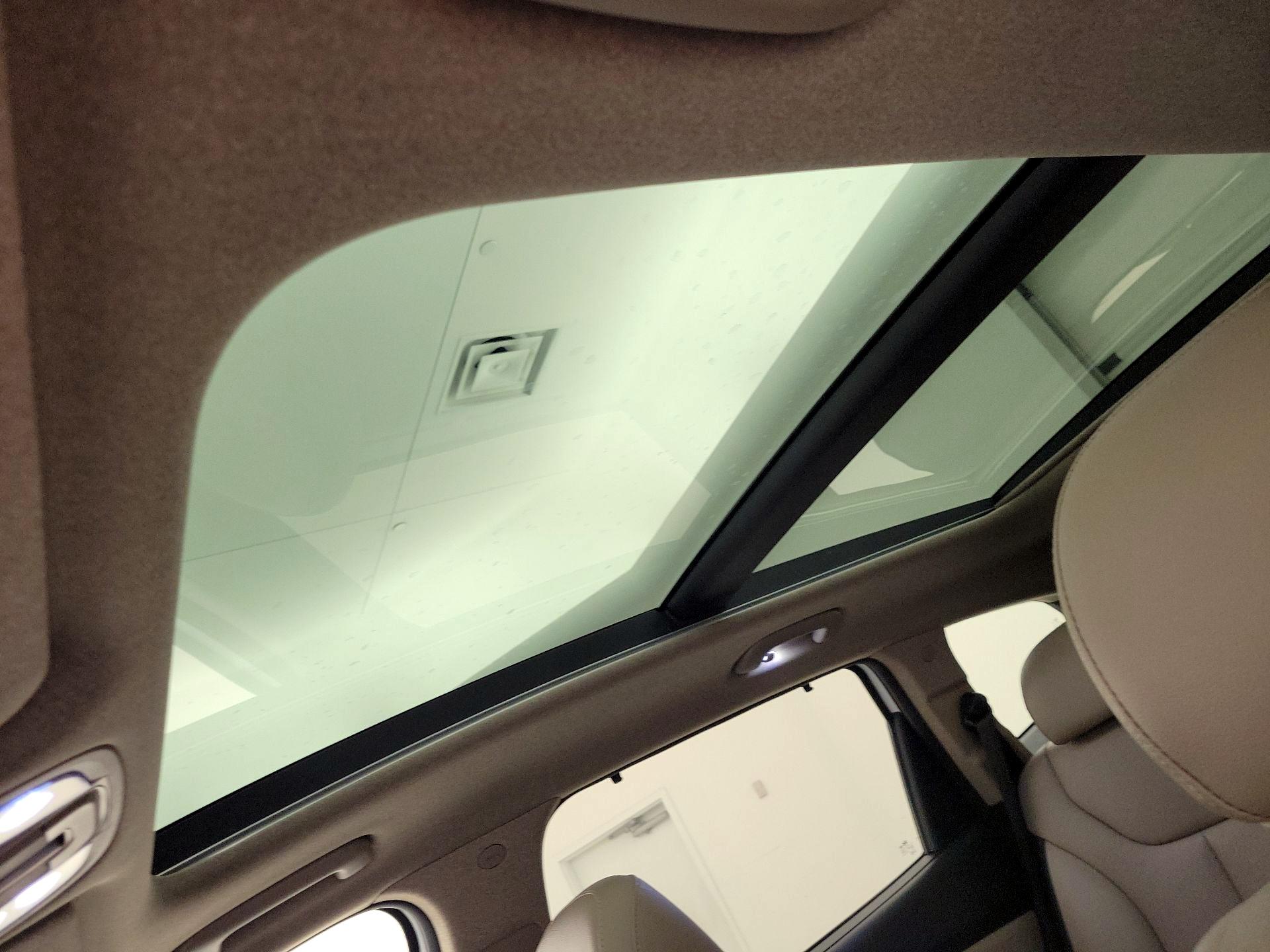 Thumbnail: 2020 Hyundai Santa Fe - 19