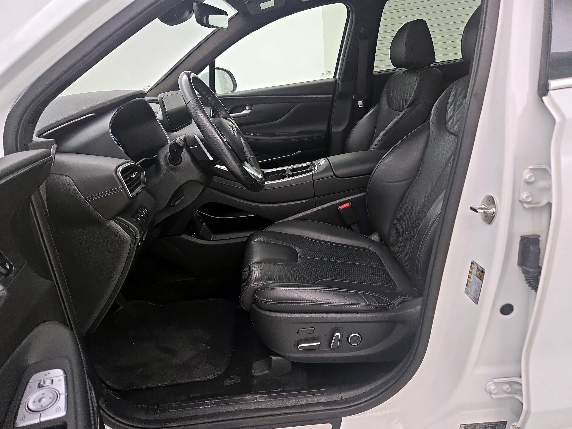 Thumbnail: 2023 Hyundai Santa Fe - 11