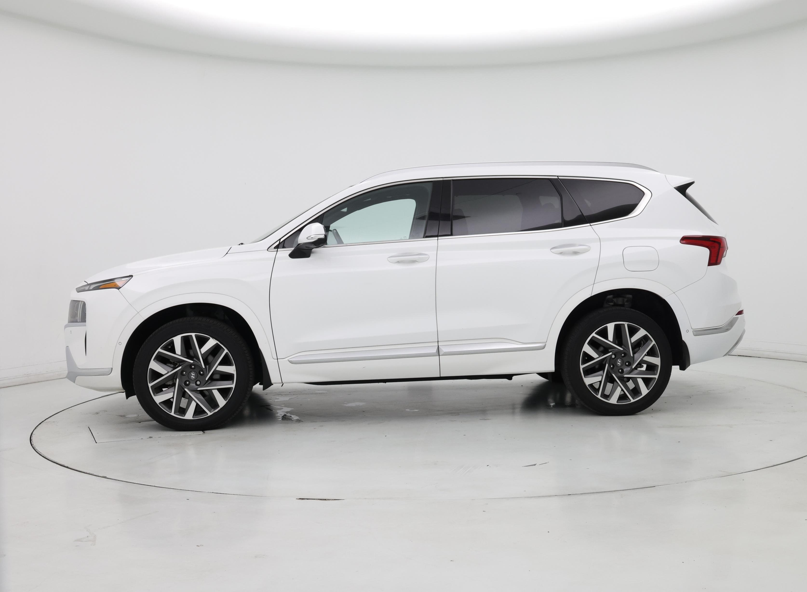 Thumbnail: 2023 Hyundai Santa Fe - 3