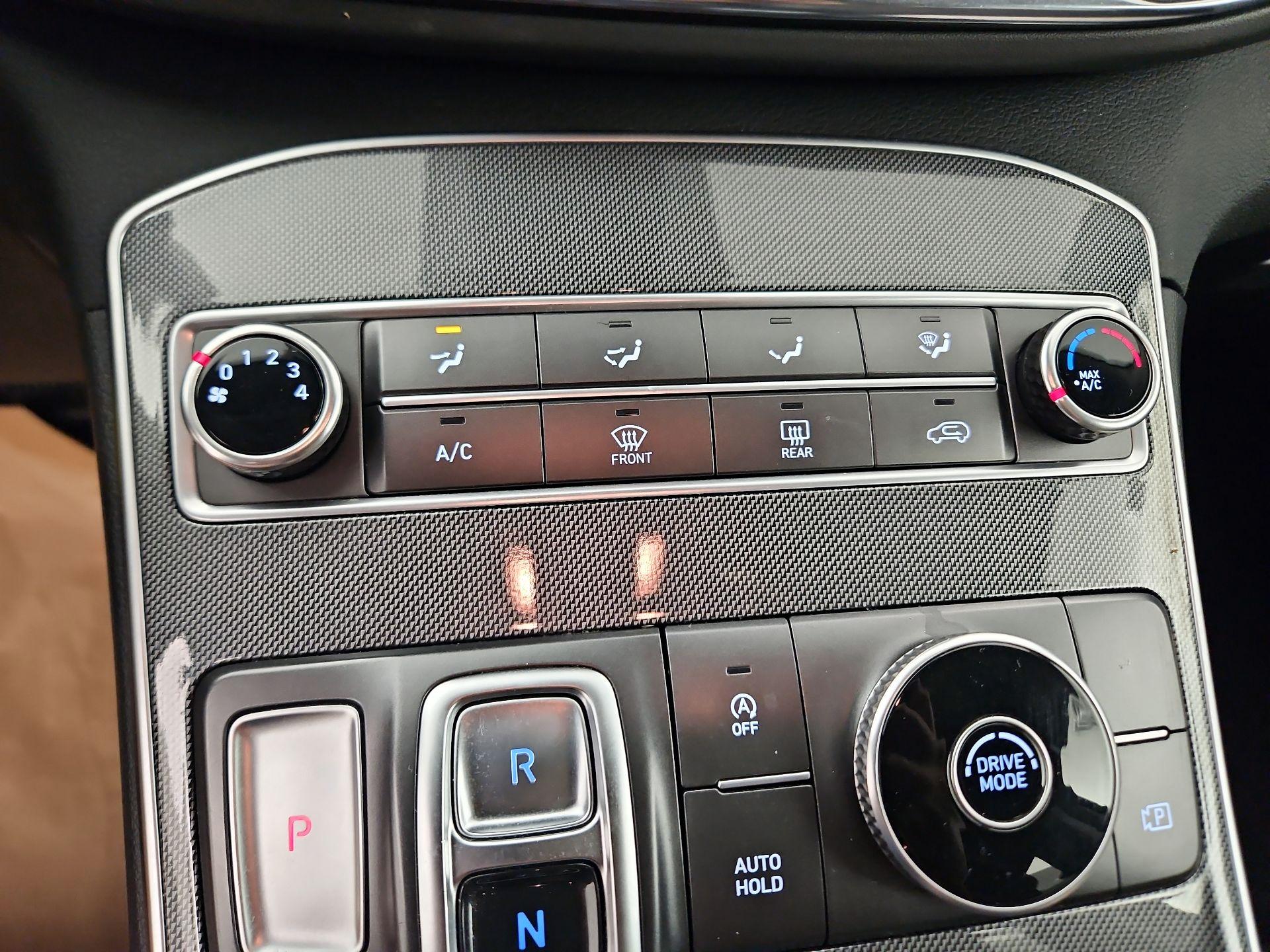 Thumbnail: 2023 Hyundai Santa Fe - 16