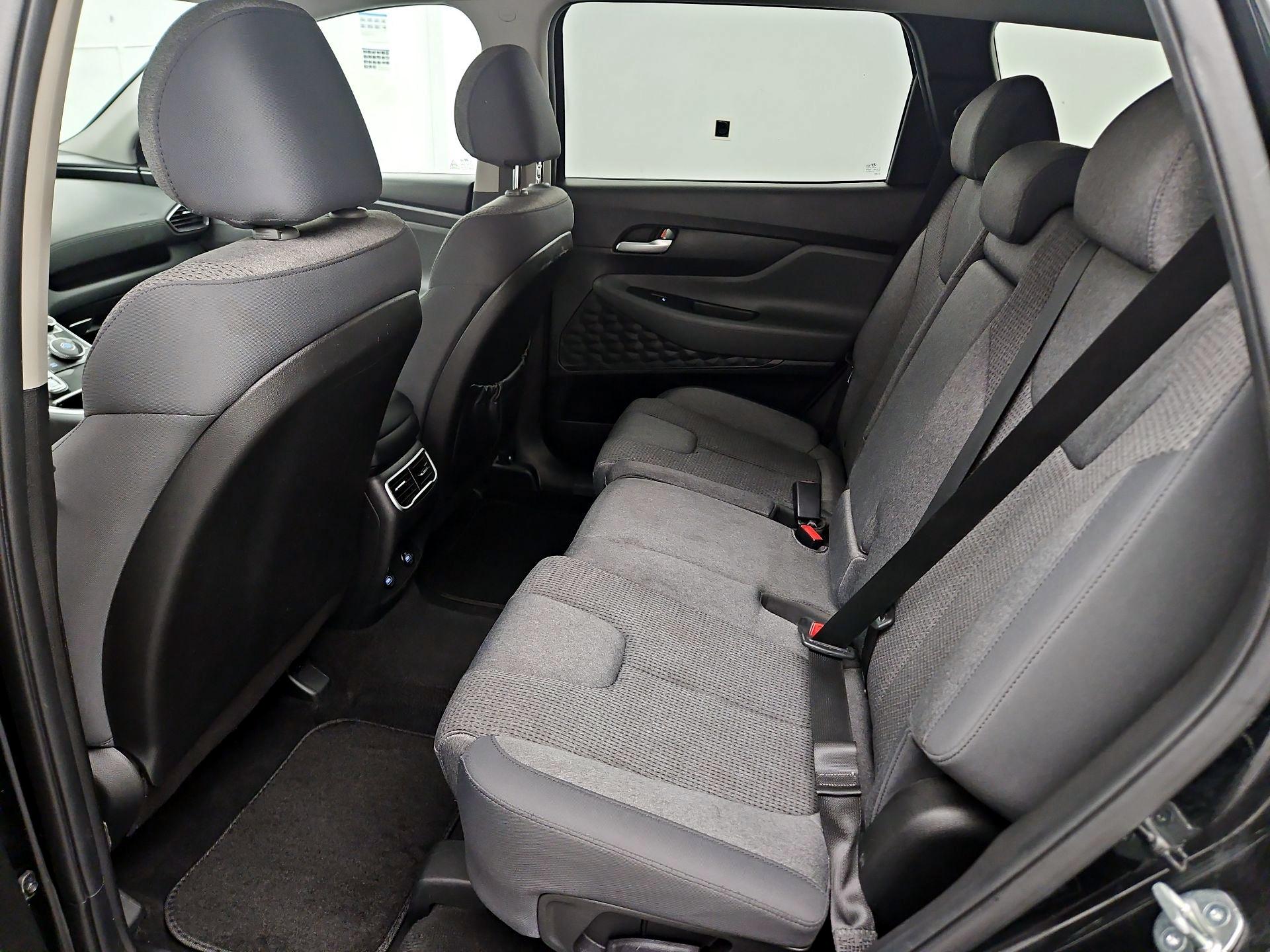 Thumbnail: 2023 Hyundai Santa Fe - 19