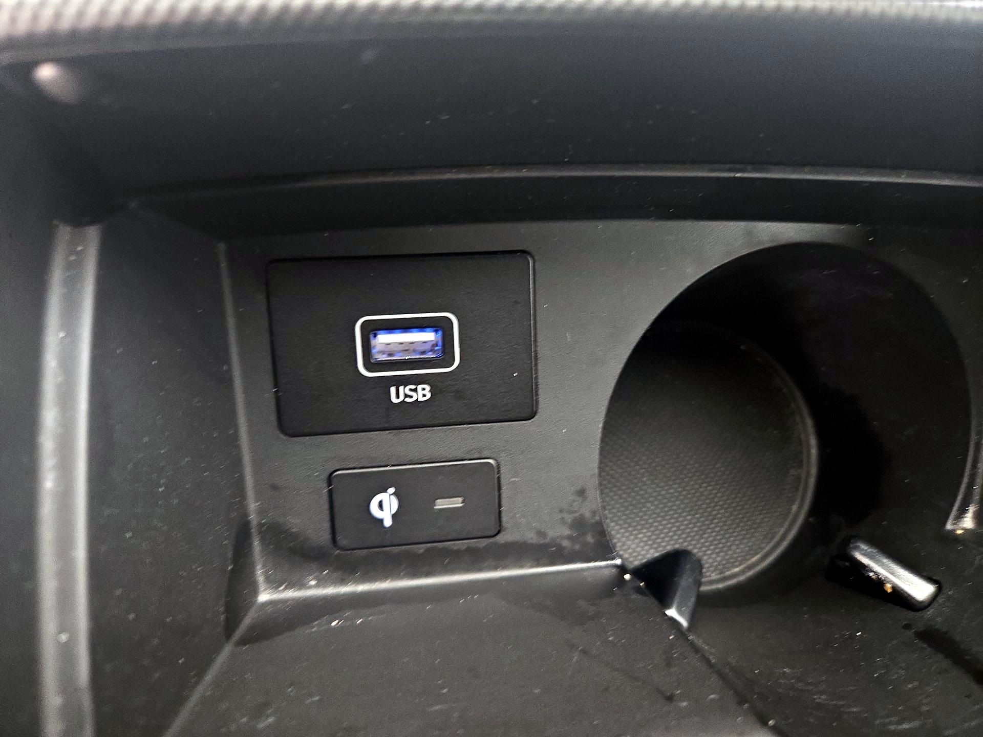 Thumbnail: 2023 Hyundai Santa Fe - 19