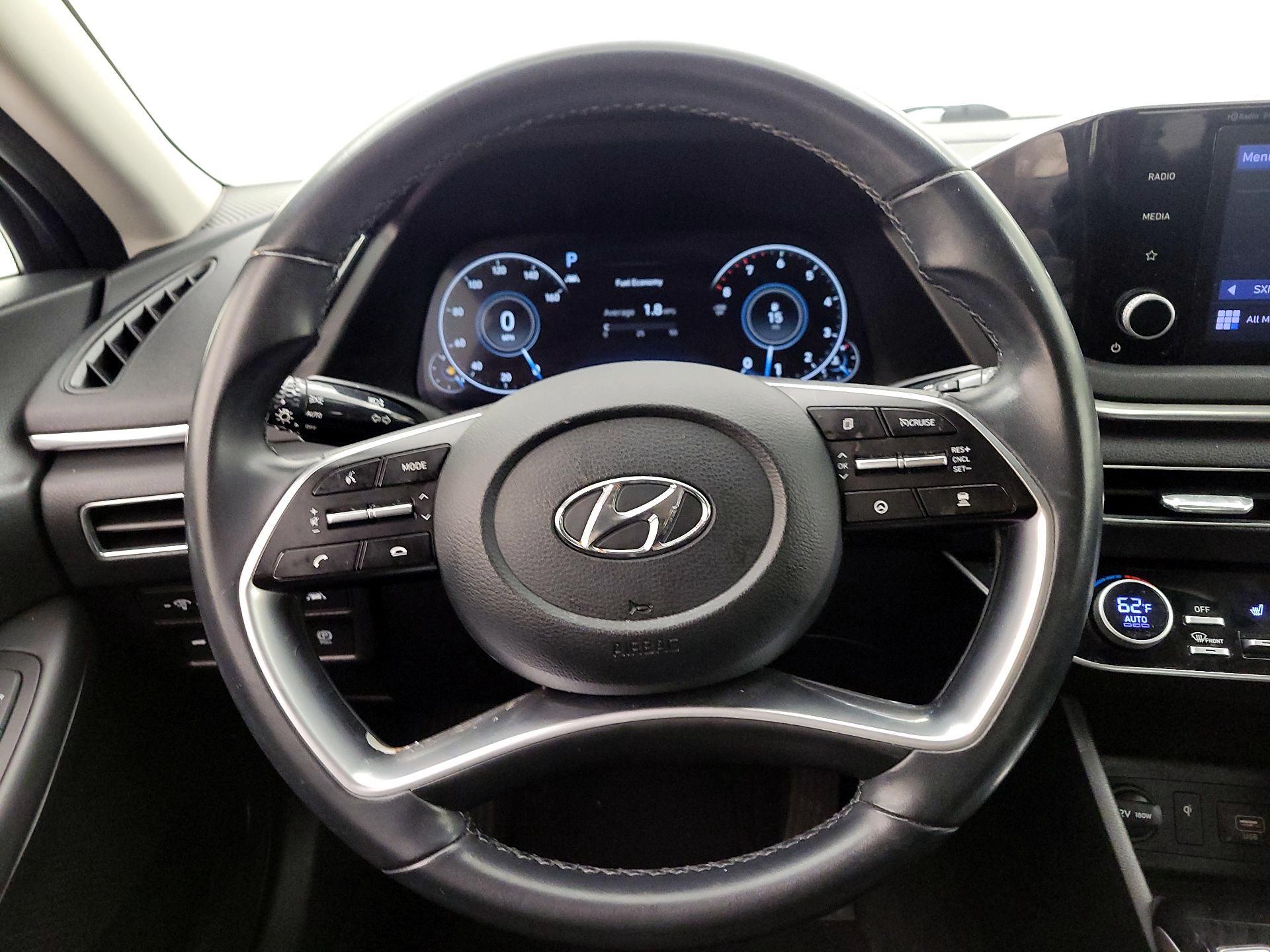 Thumbnail: 2022 Hyundai Sonata - 10