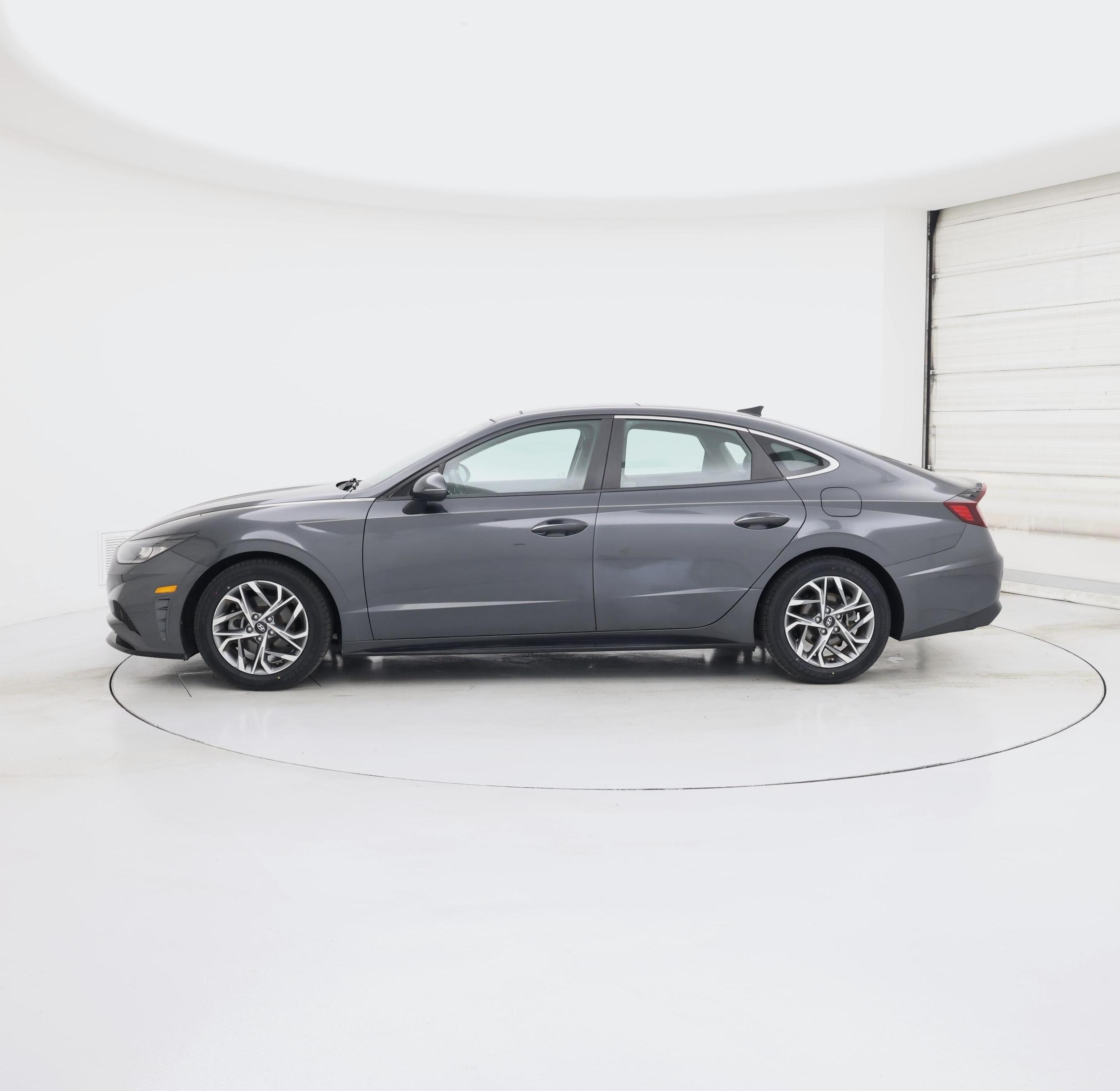Thumbnail: 2022 Hyundai Sonata - 3