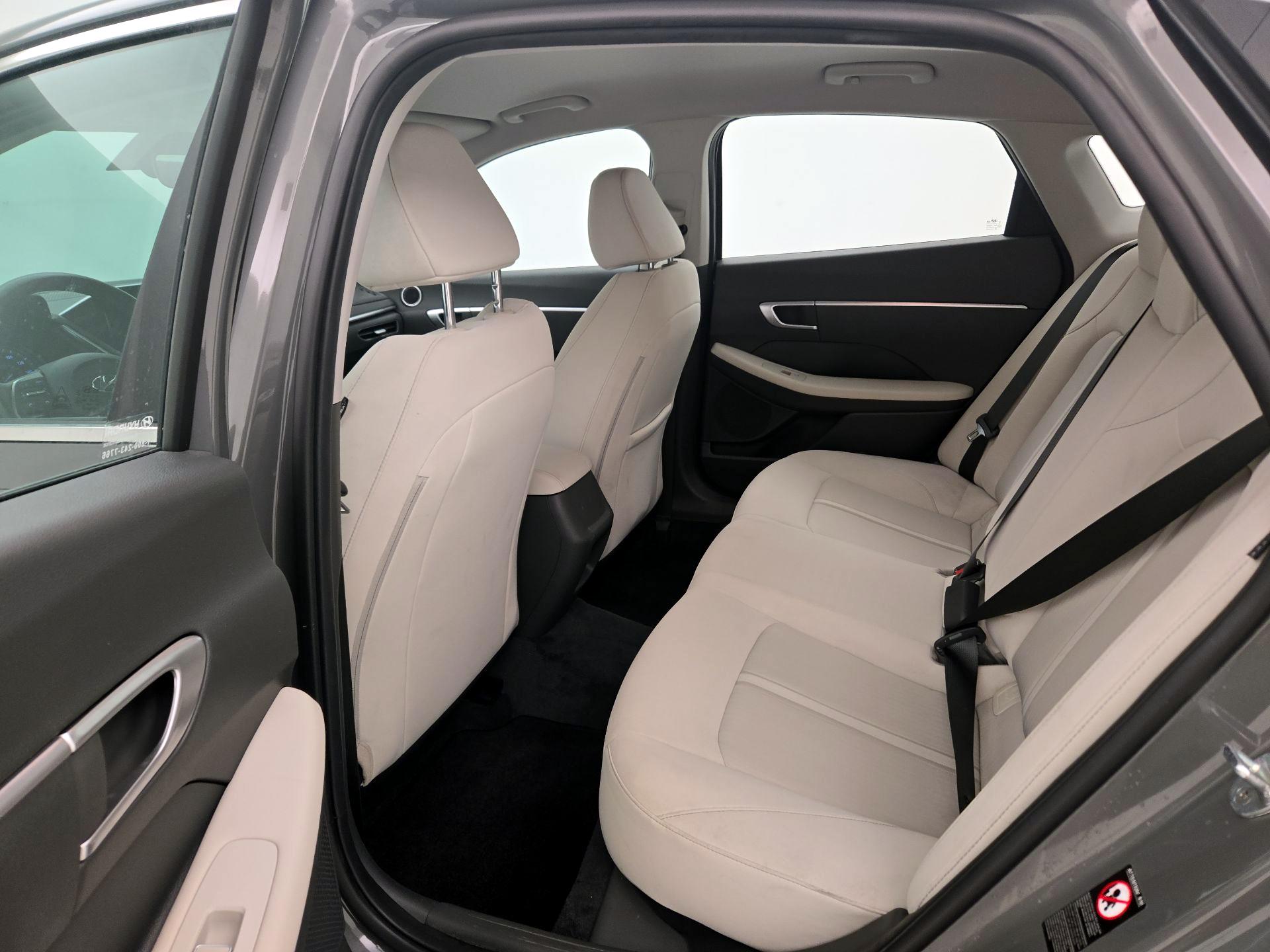 Thumbnail: 2022 Hyundai Sonata - 19