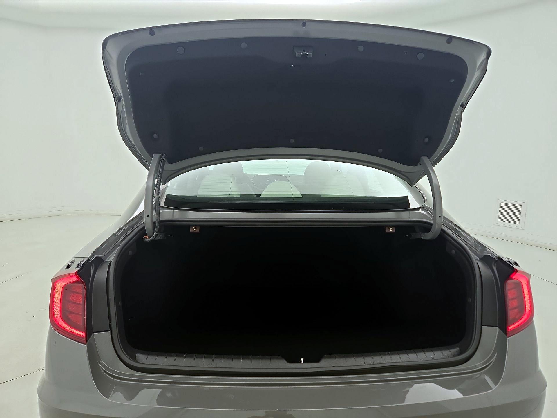 Thumbnail: 2022 Hyundai Sonata - 20