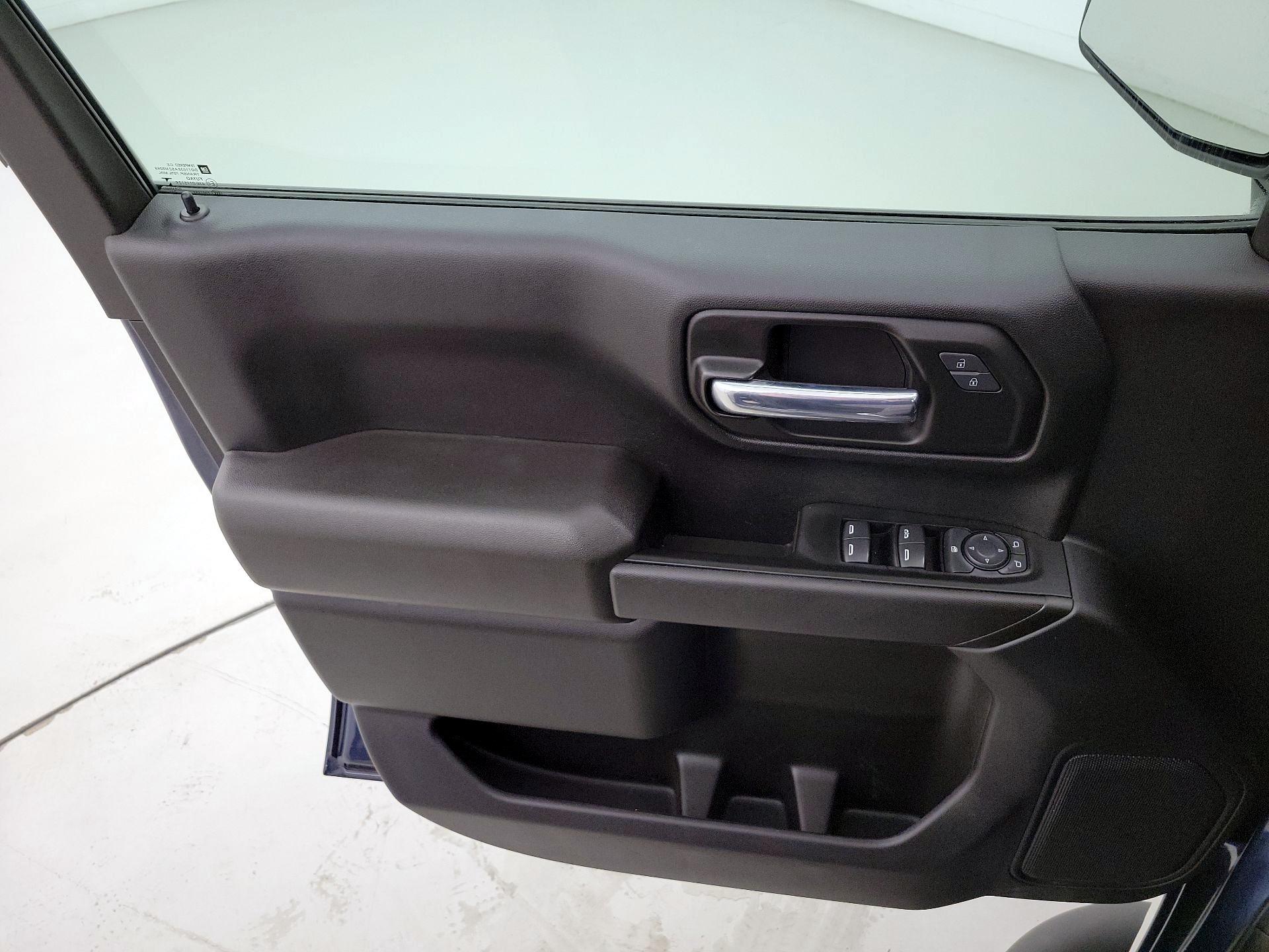 Thumbnail: 2022 Chevrolet Silverado 1500 - 12