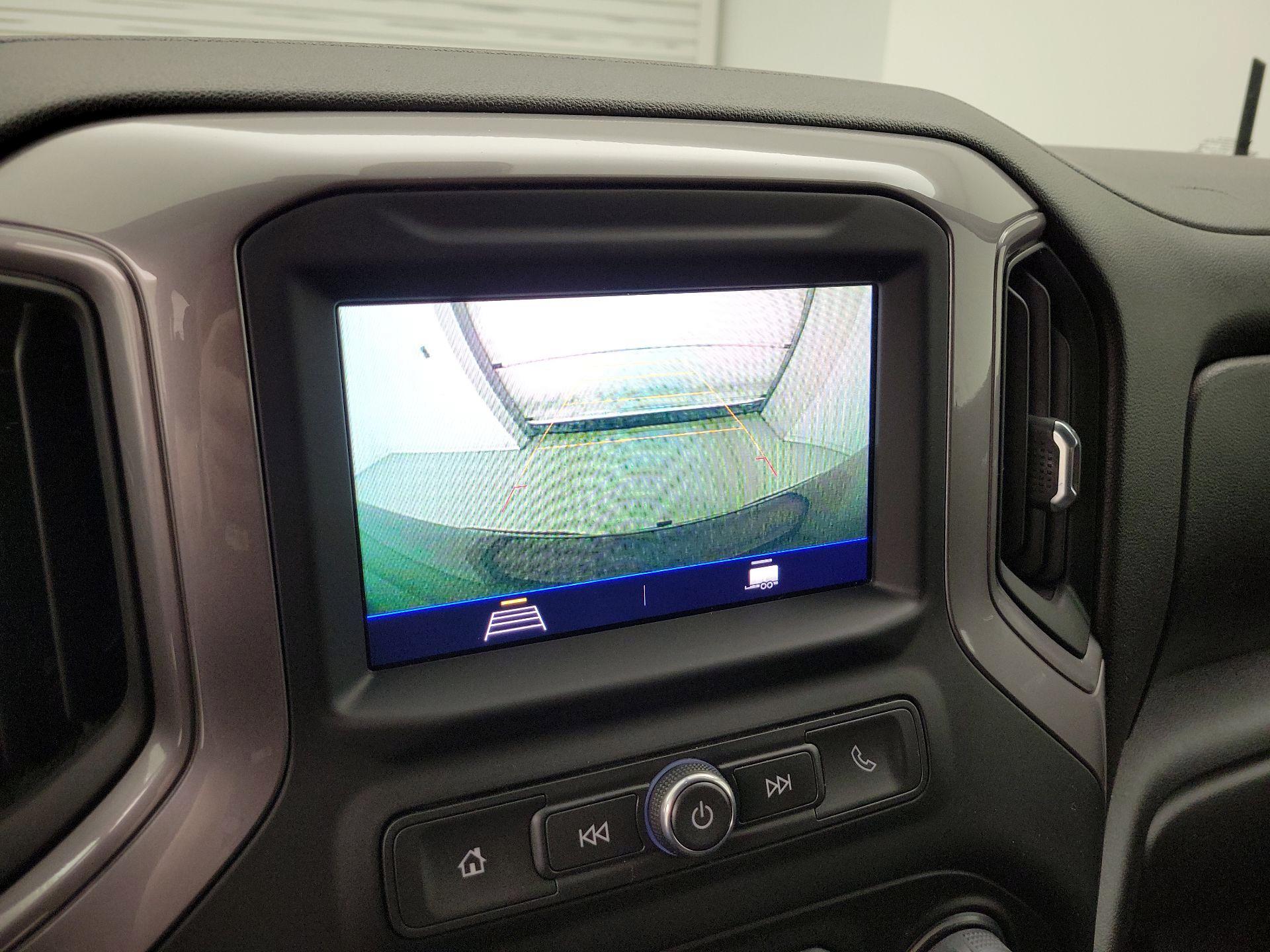 Thumbnail: 2022 Chevrolet Silverado 1500 - 14