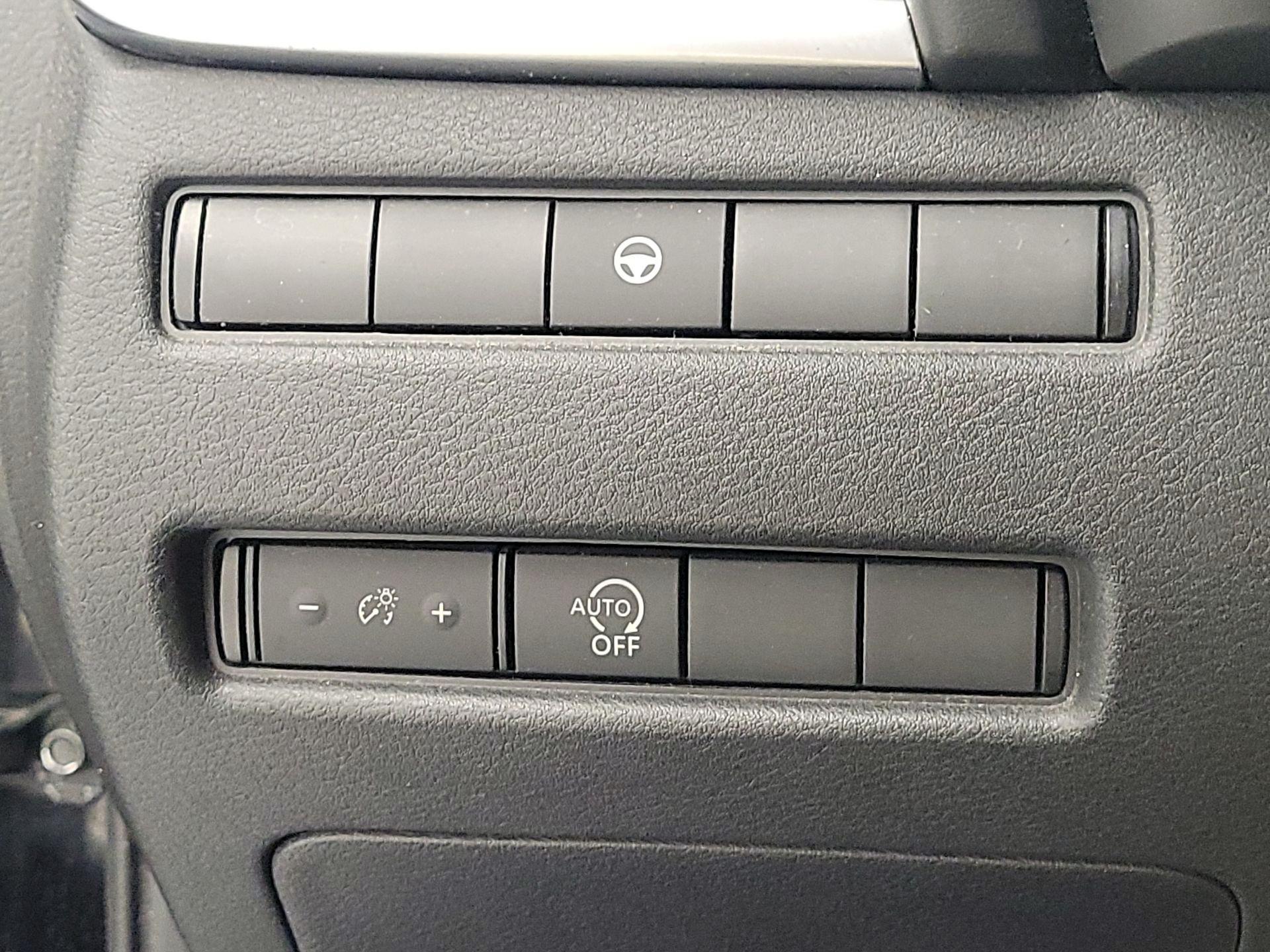 Thumbnail: 2023 Nissan Rogue - 13