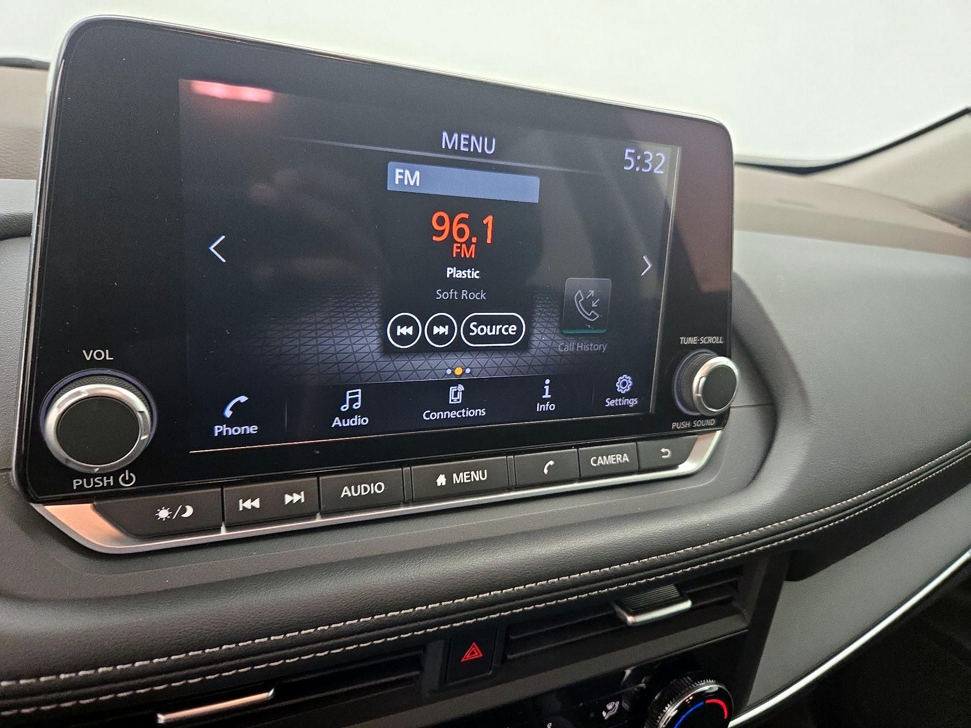 Thumbnail: 2023 Nissan Rogue - 15