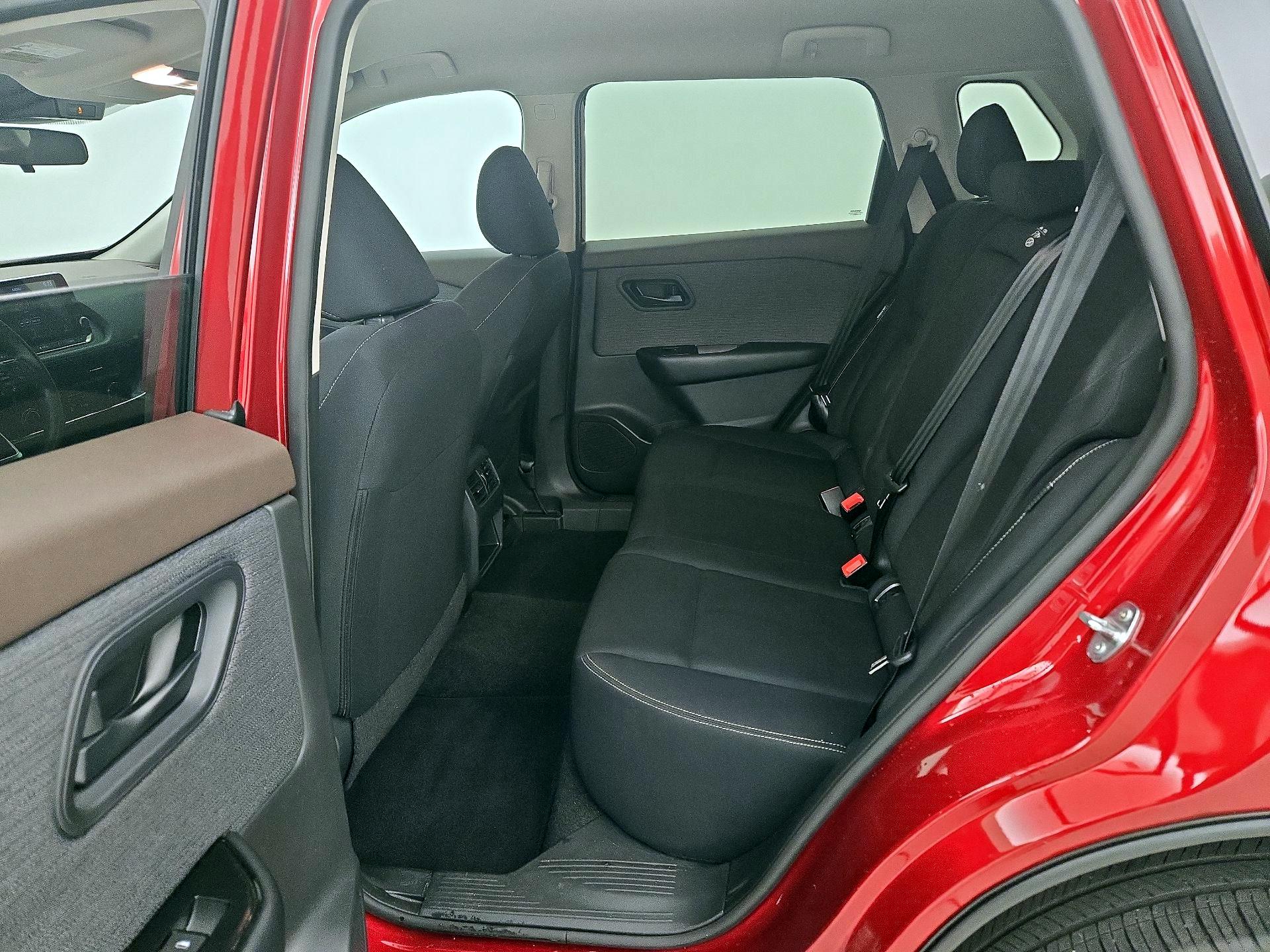 Thumbnail: 2023 Nissan Rogue - 19