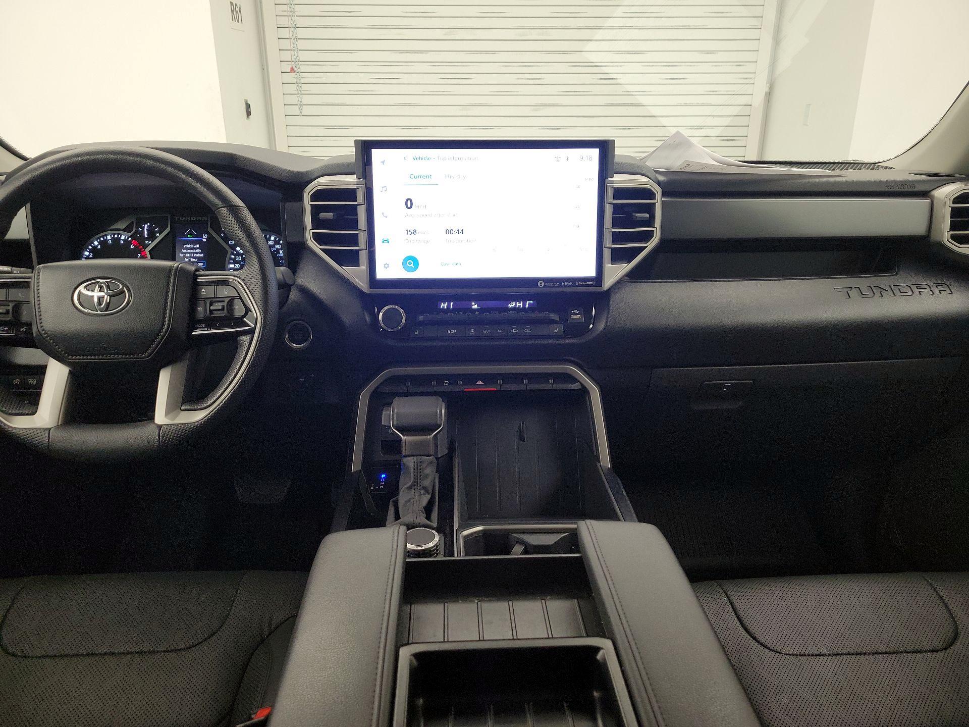 Thumbnail: 2024 Toyota Tundra - 9