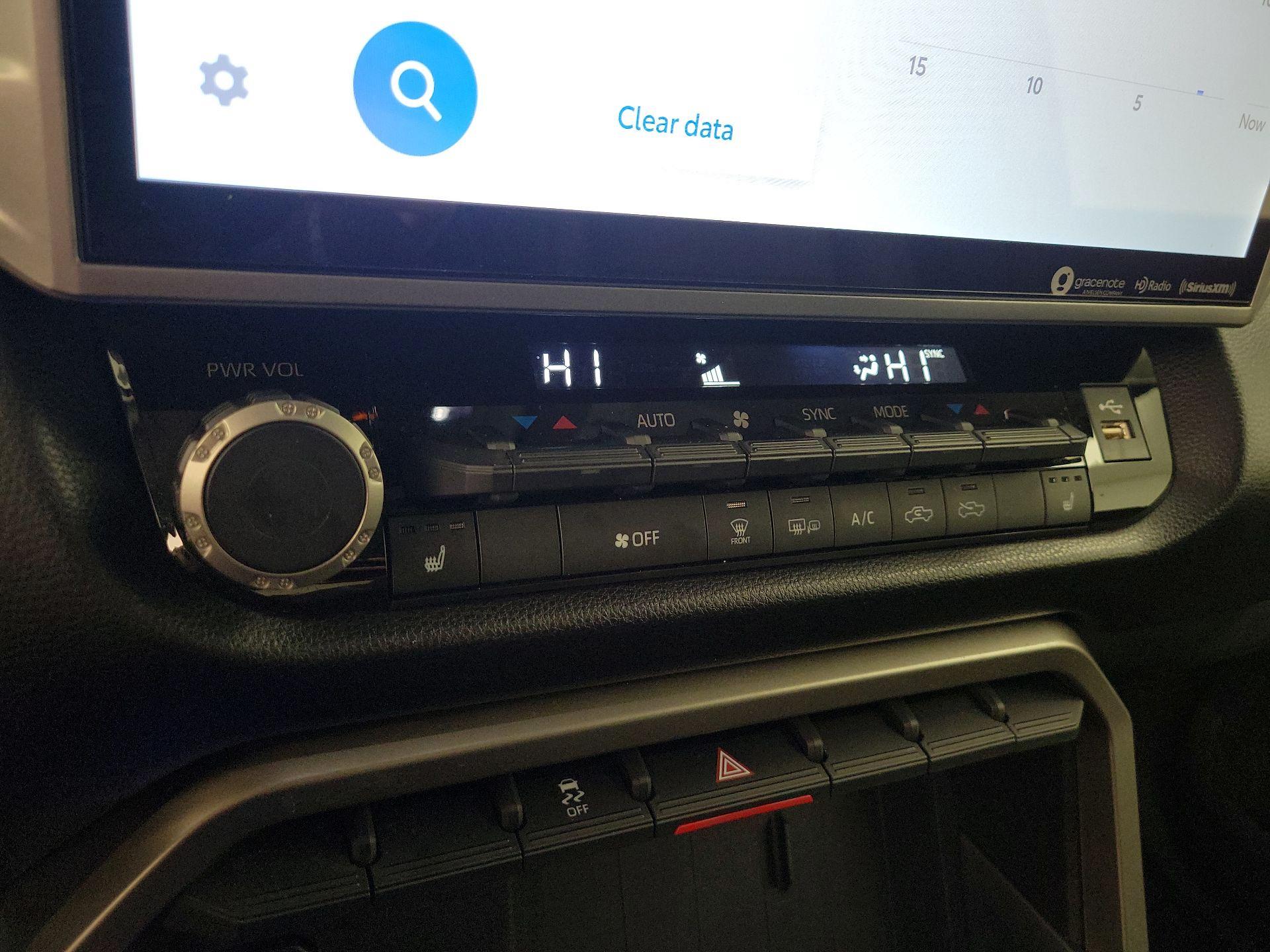 Thumbnail: 2024 Toyota Tundra - 17