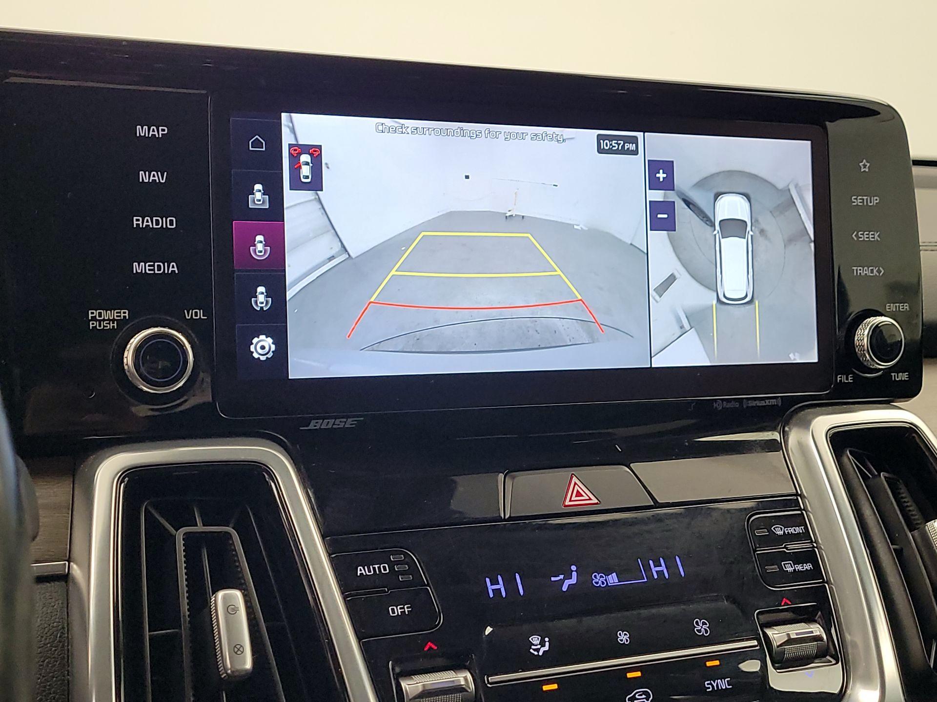 Thumbnail: 2023 Kia Sorento - 14