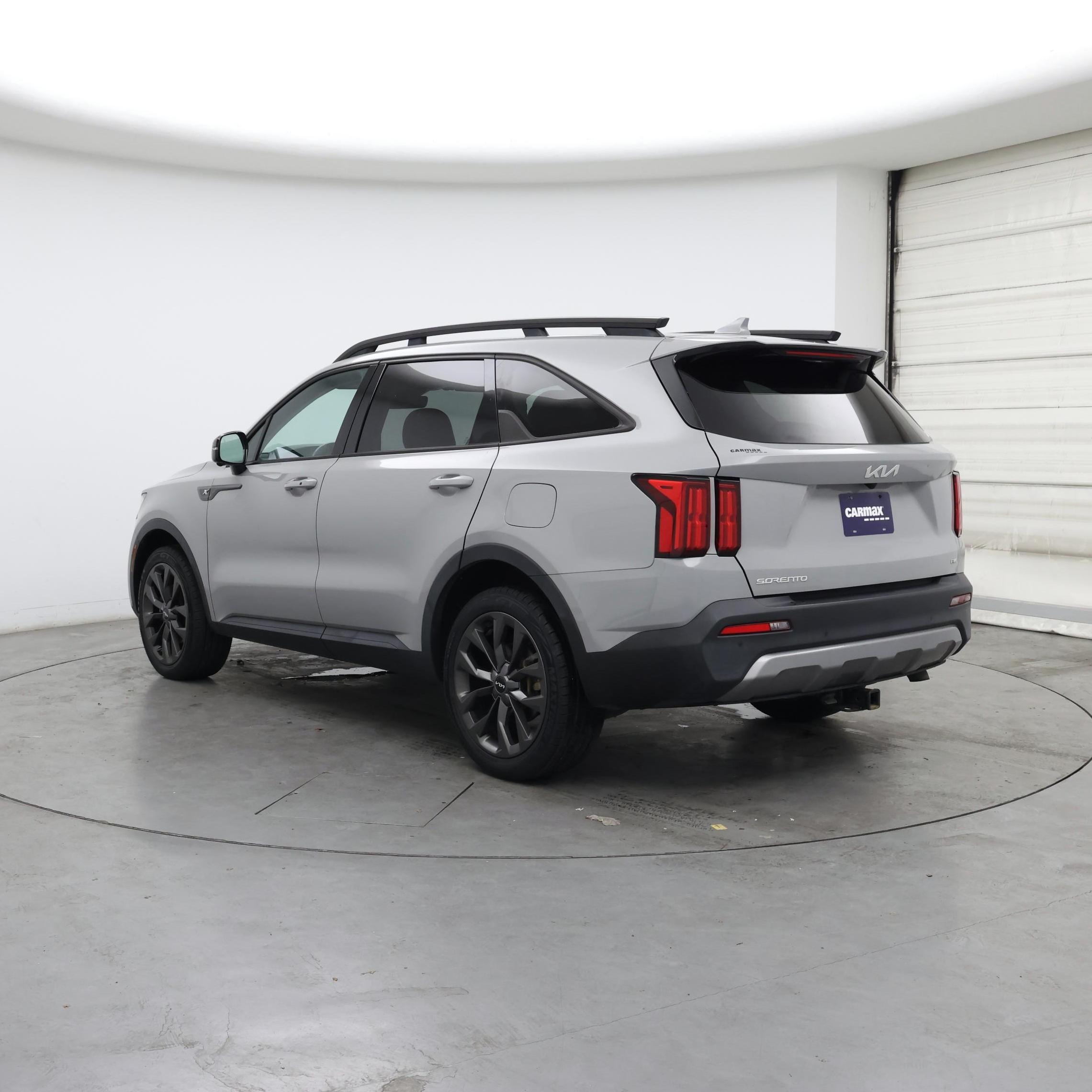 Thumbnail: 2023 Kia Sorento - 2