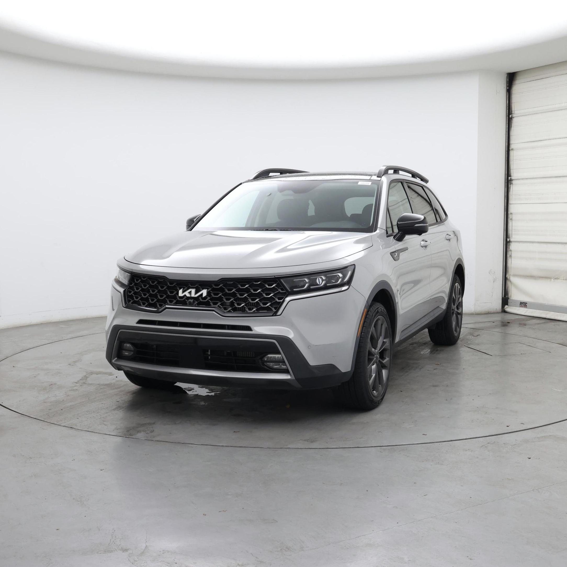 Thumbnail: 2023 Kia Sorento - 4