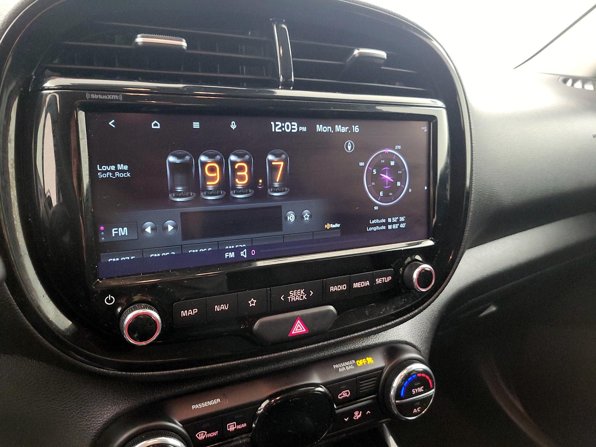 Thumbnail: 2022 Kia Soul - 16