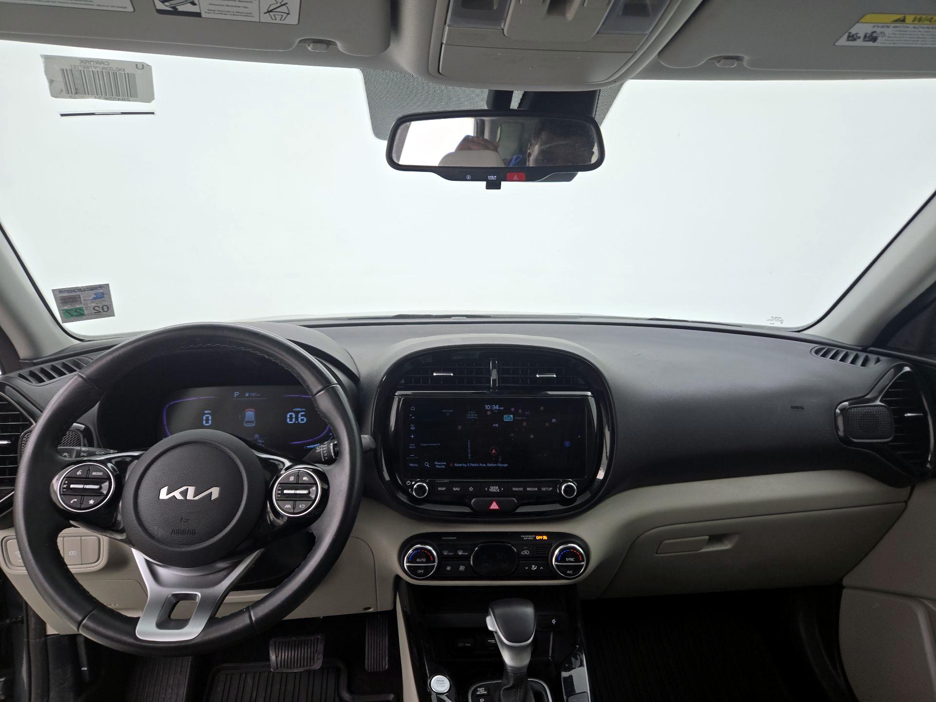 Thumbnail: 2023 Kia Soul - 9