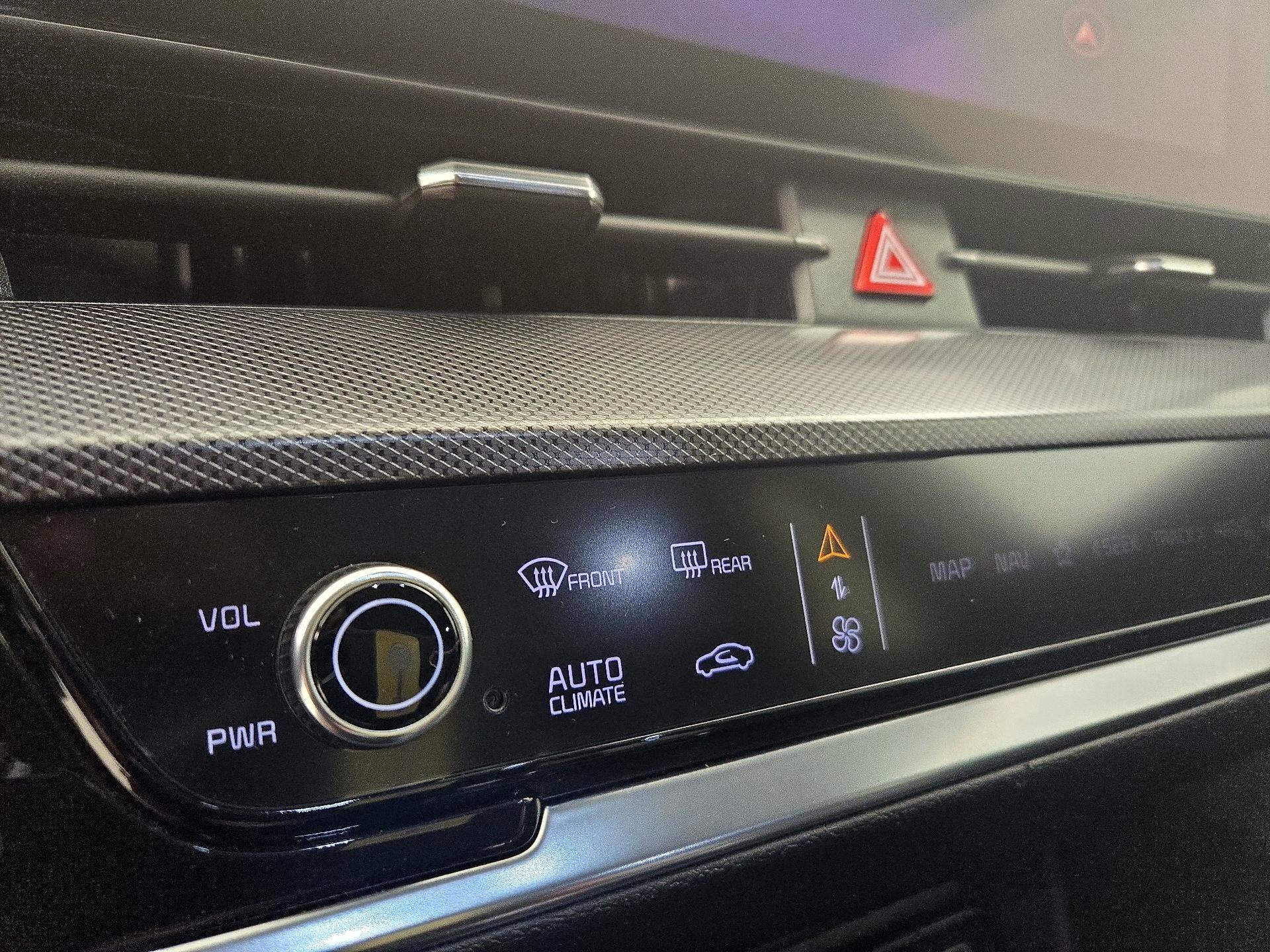 Thumbnail: 2023 Kia Sportage - 17