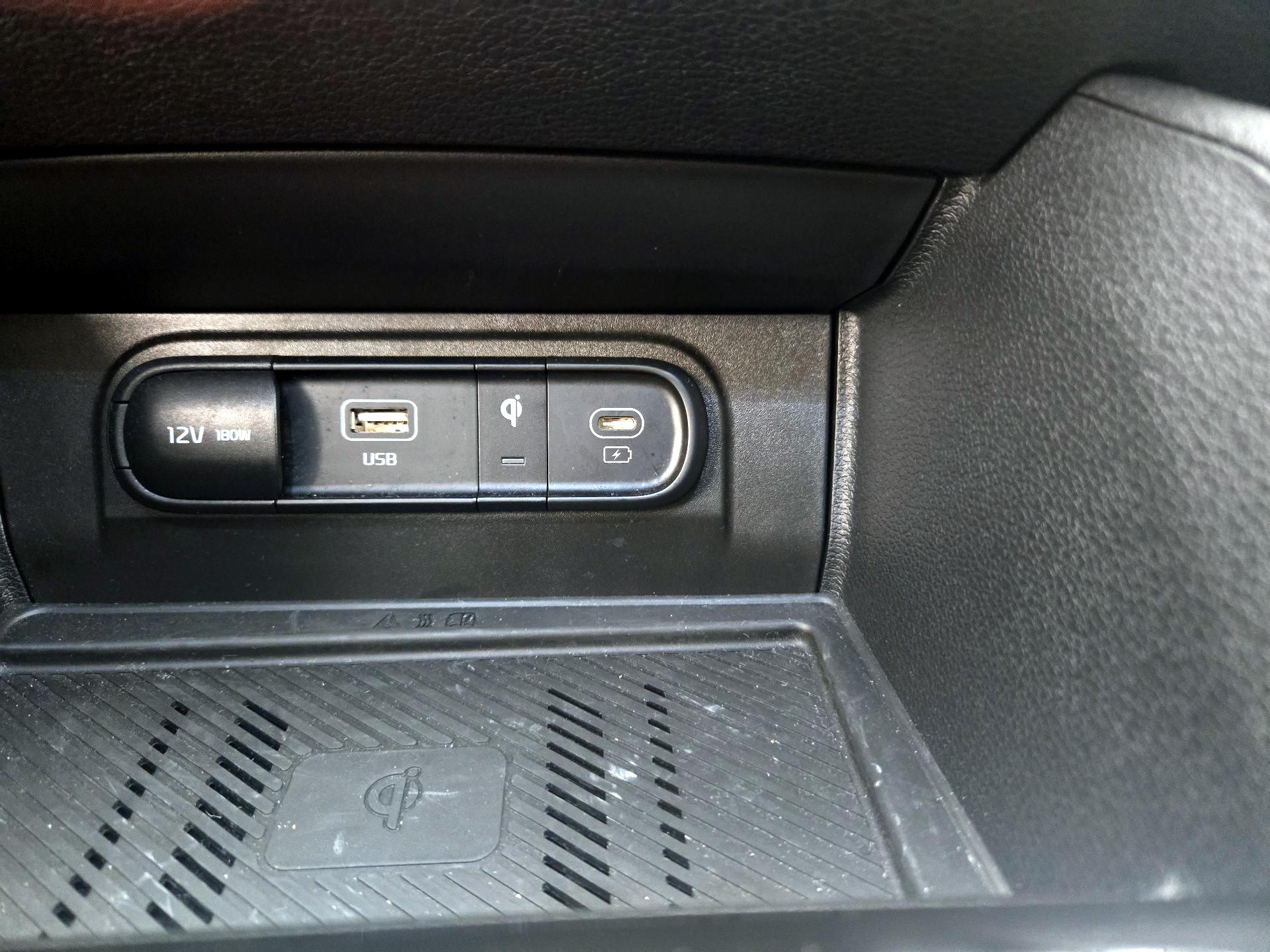 Thumbnail: 2023 Kia Sportage - 19